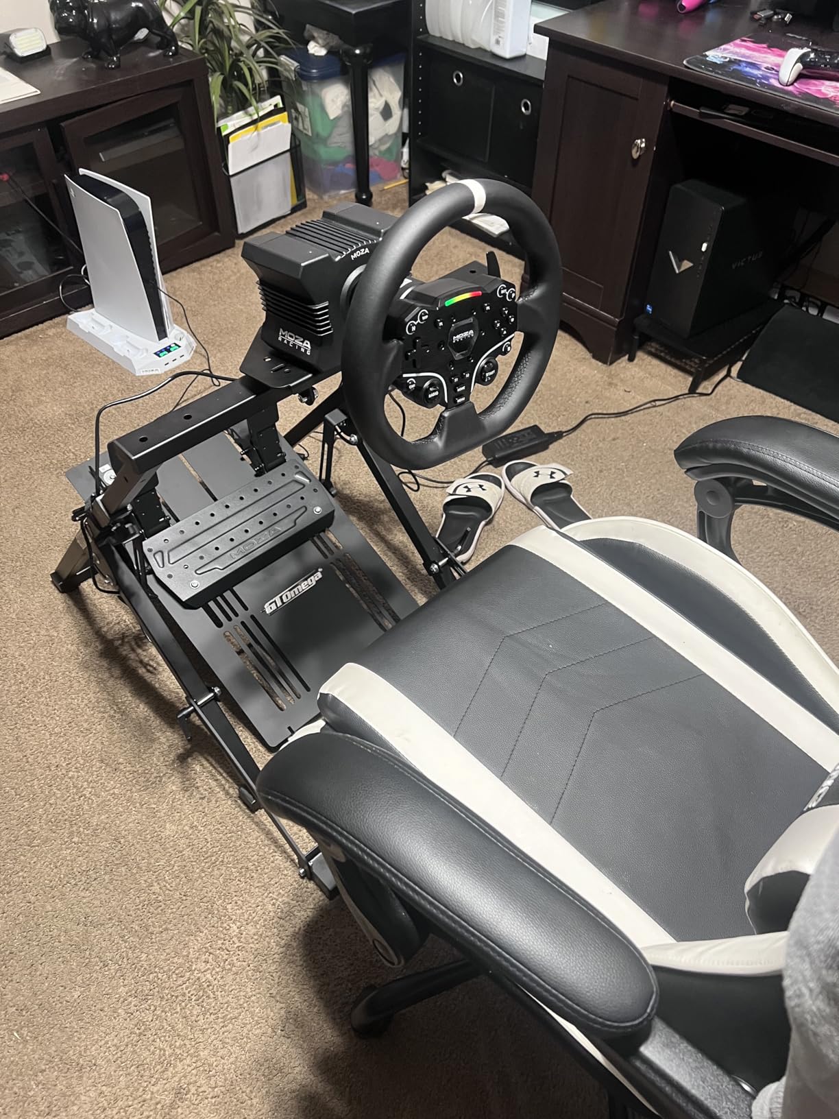 MOZA R5 Bundle Racing Wheel, Direct Drive Base, Pedals Simulator Kit for PC customer photo 1