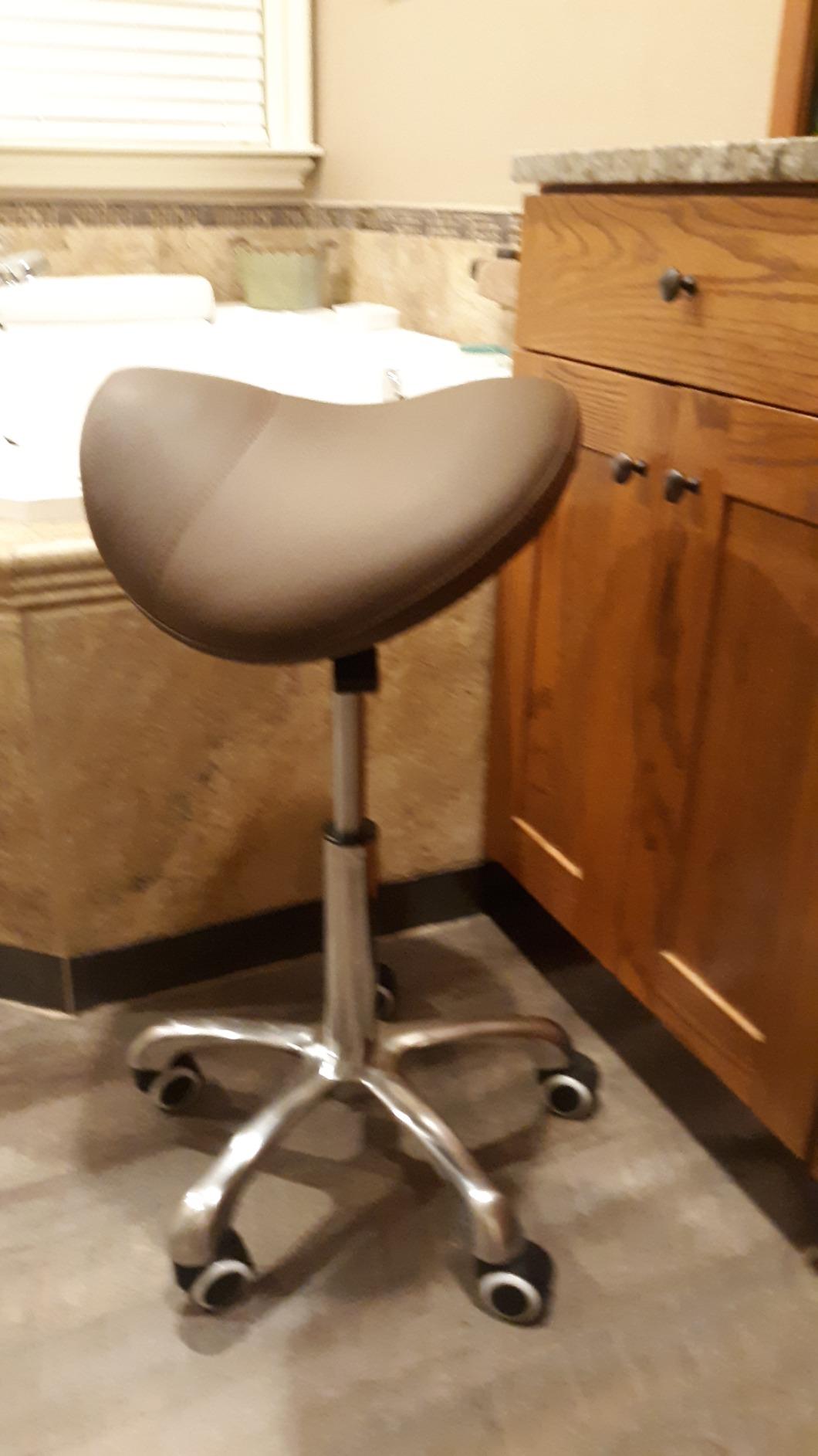 Kaleurrier Rolling Saddle Stool for Salon Kitchen Swivel Desk Chairs customer photo 2