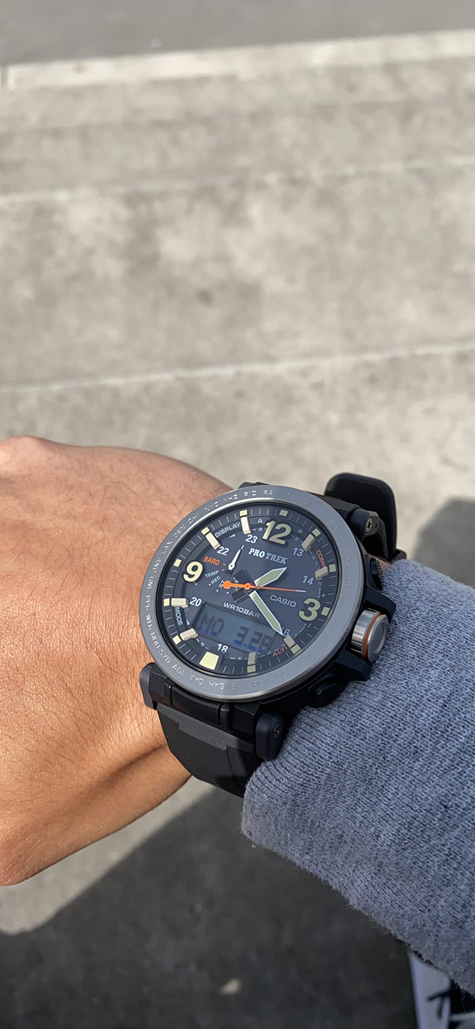 Casio PRG600 Pro Trek Tough Solar Triple Sensor Watch customer photo 2