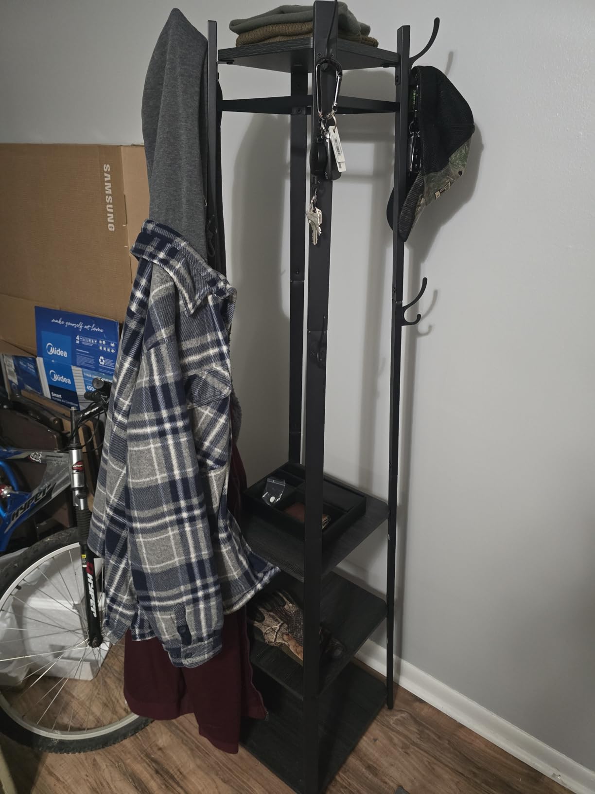 VASAGLE Coat Rack Freestanding, Hall Tree with 4 Shelves customer photo 2