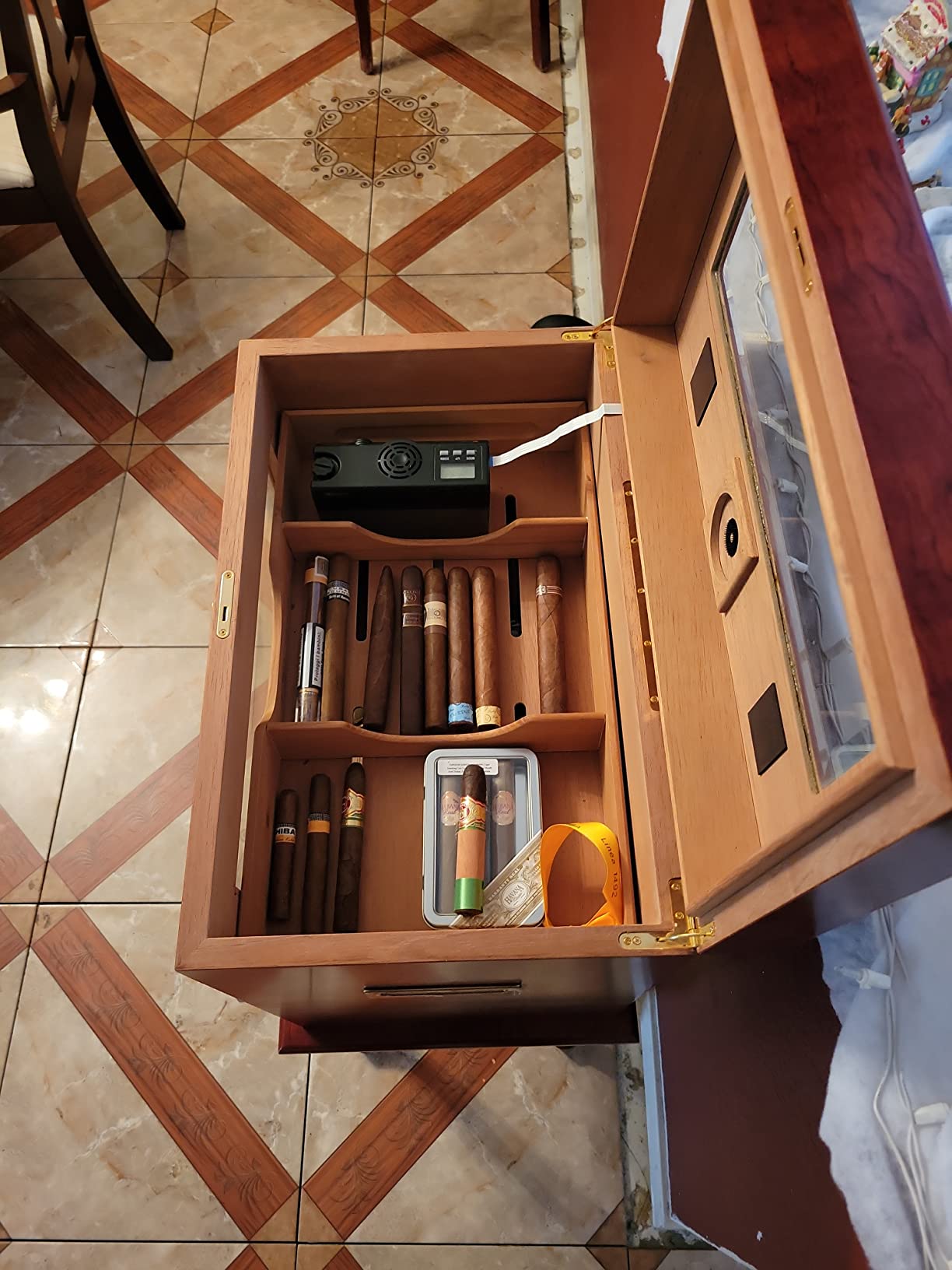 Le Veil iCigar Electronic Digital Intelligent Cigar Humidifier 25~600CT for Wooden Humidors customer photo 2