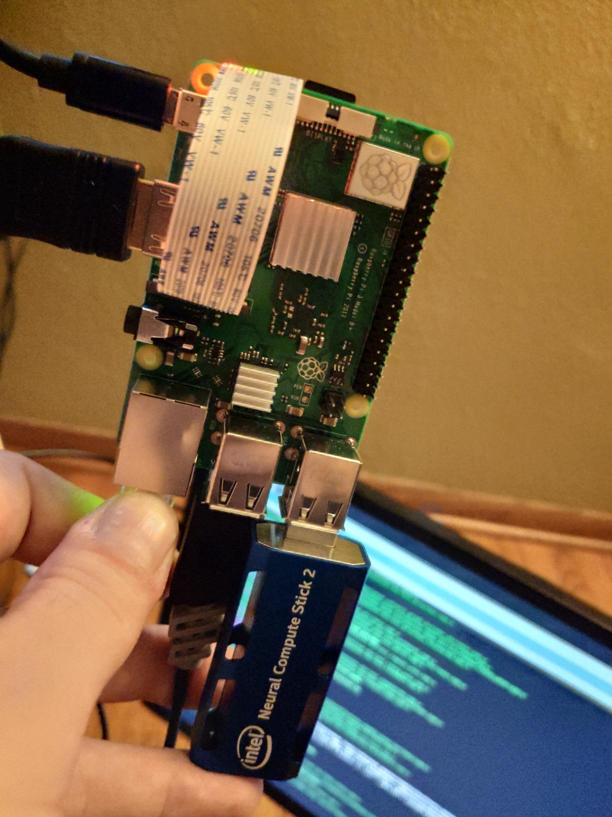 Intel Neural Compute Stick 2 customer photo 1