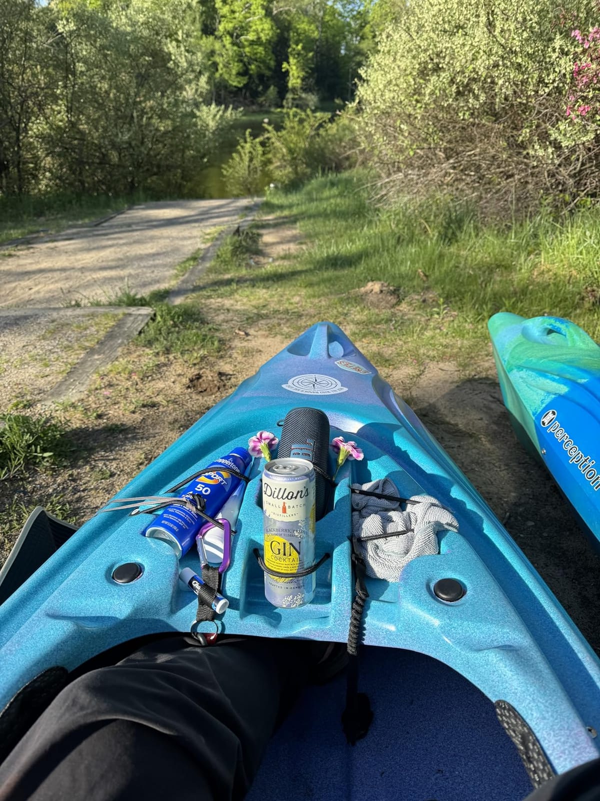 Perception Joyride - Sit Inside Kayak for Adults and Kids - Recreational and Multi-Water Kayak with Selfie Slot customer photo 1