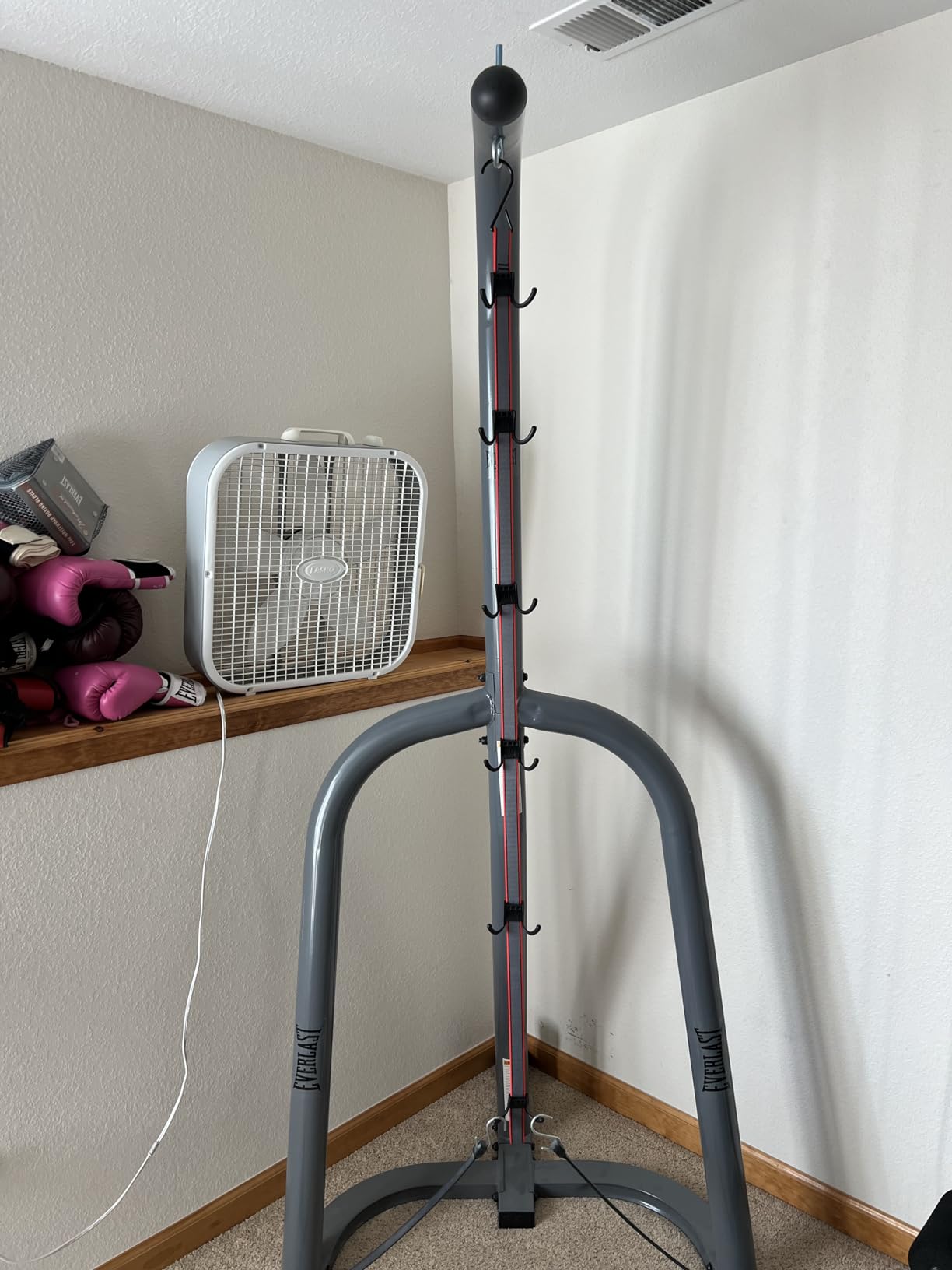UTTY Multipurpose Portable Hanging Rack - Vertical Hockey Gear Drying Rack customer photo 2