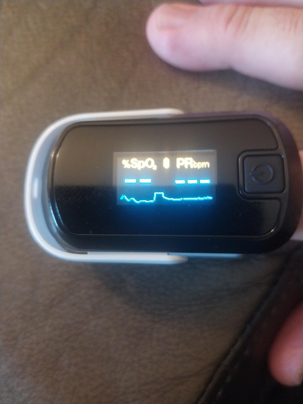 mibest OLED Finger Pulse Oximeter, O2 Meter, Dual Color White/Black customer photo 1