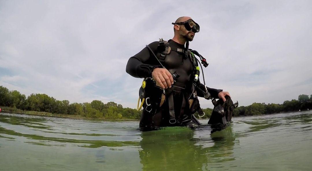 Oceanic Shadow Mask | Low-Volume Frameless Scuba Mask | Ultra-Clear Lens | Comfortable Silicone Skirt for Scuba & Snorkeling customer photo 2