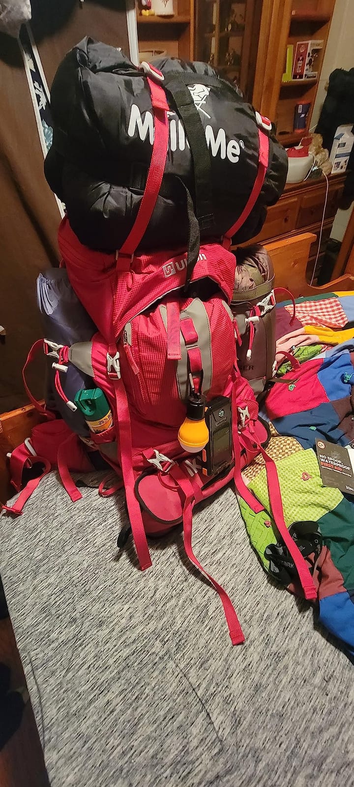 Ubon 60L Internal Frame Hiking Backpack, Rain Cover Included customer photo 2