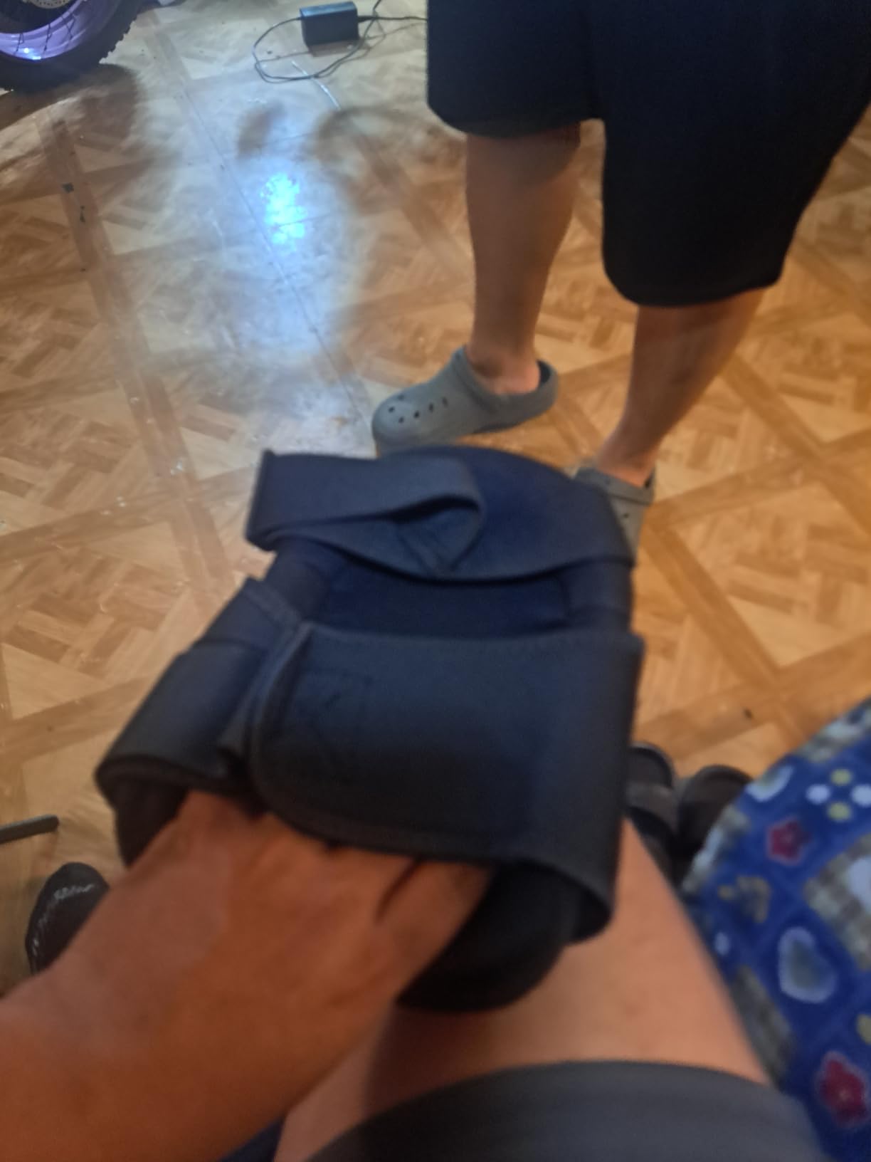 BALENNZ Professional Knee Pads for Work - Heavy Duty Foam Padding Gel Construction Knee Pads with Strong Double Straps – Comfortable Knee Protection for Indoor and Outdoor Use (Knee High) customer photo 1