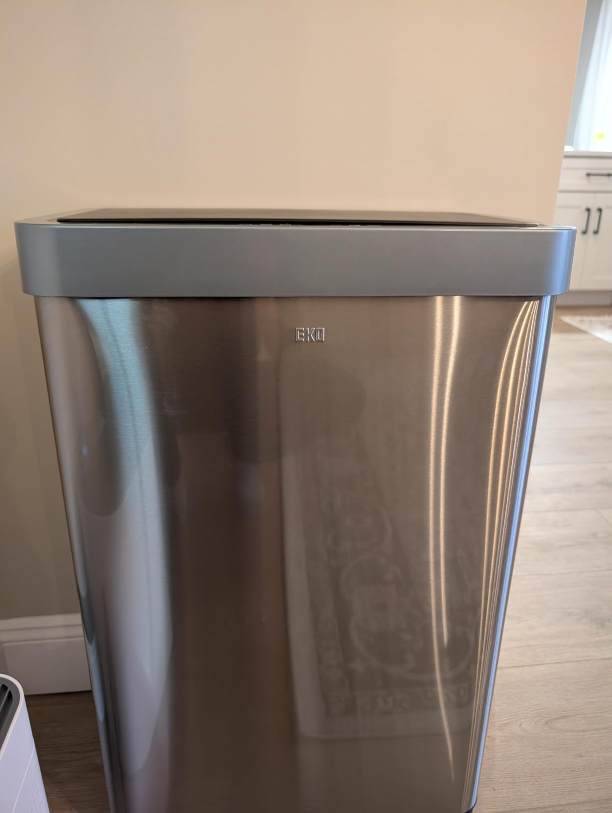 EKO Mirage X 80 Liter / 21.1 Gallons Motion Sensor Trash Can or Recycling Bin, Automatic Large Kitchen Trash Can Touchless, Stainless Steel customer photo 1