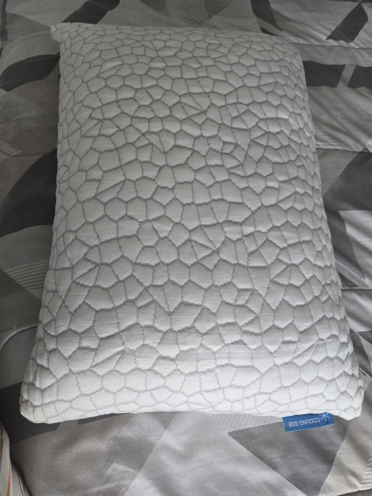 SUPA MODERN Cooling Pillow Queen Size Set of 2, CertiPUR-US Shredded Memory Foam Pillows for Sleeping, Cool Bed Pillows for Hot Sleepers, Adjustable Firm Pillow for Side,Back,Stomach Sleepers customer photo 2