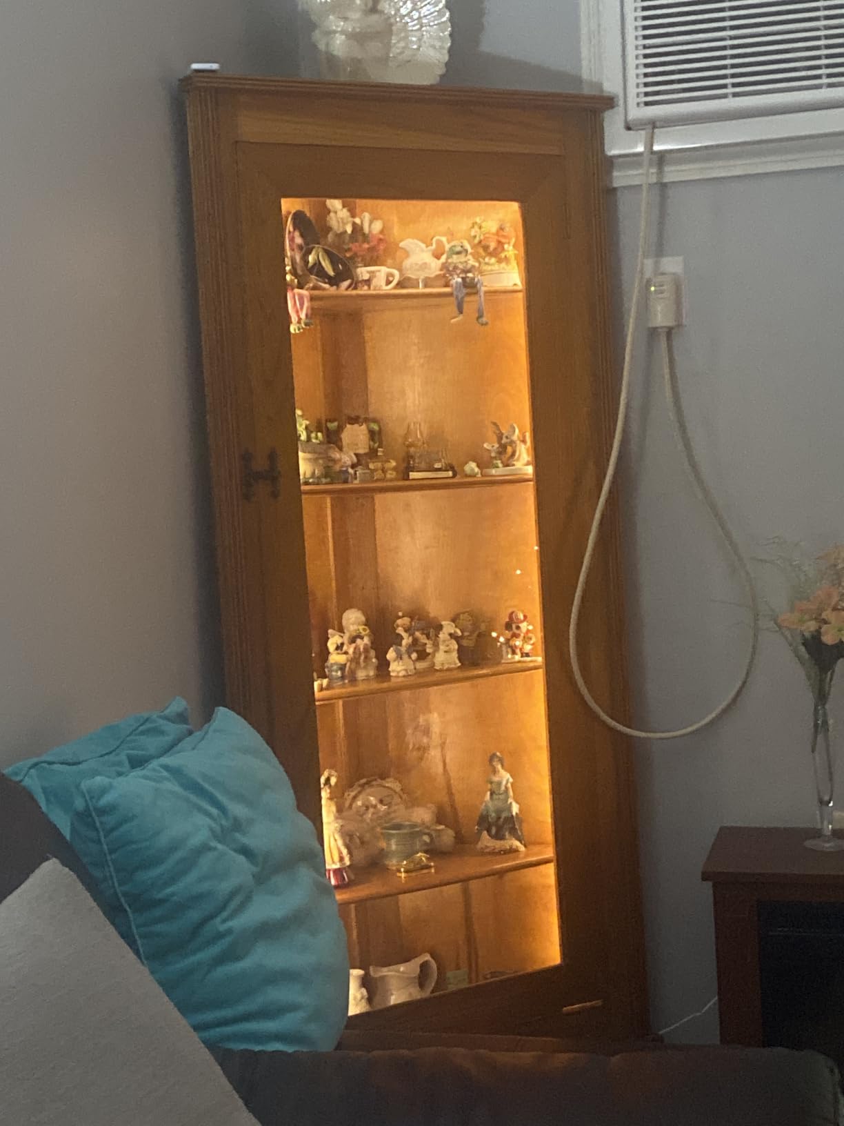 WOBANE Under Cabinet LED Lighting Kit,Dimmable Strip Lights with RF Remote customer photo 1