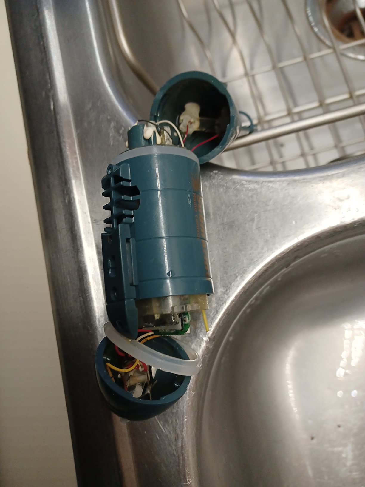 6 Channels Mini RC Submarine Toy (Blue) customer photo 2