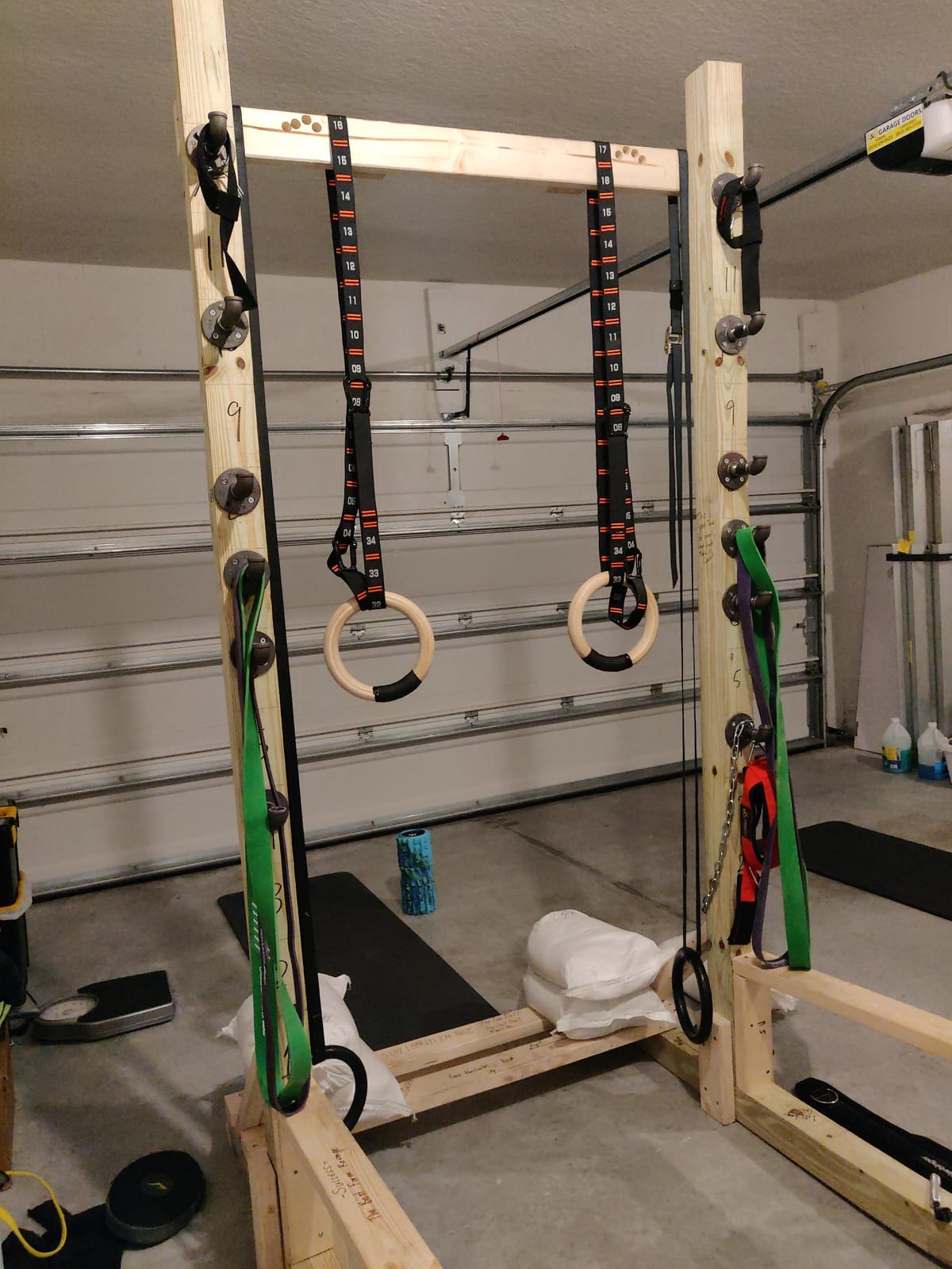 Gonex Wooden Gymnastic Rings with Adjustable Straps Olympic Pull Up Rings customer photo 2