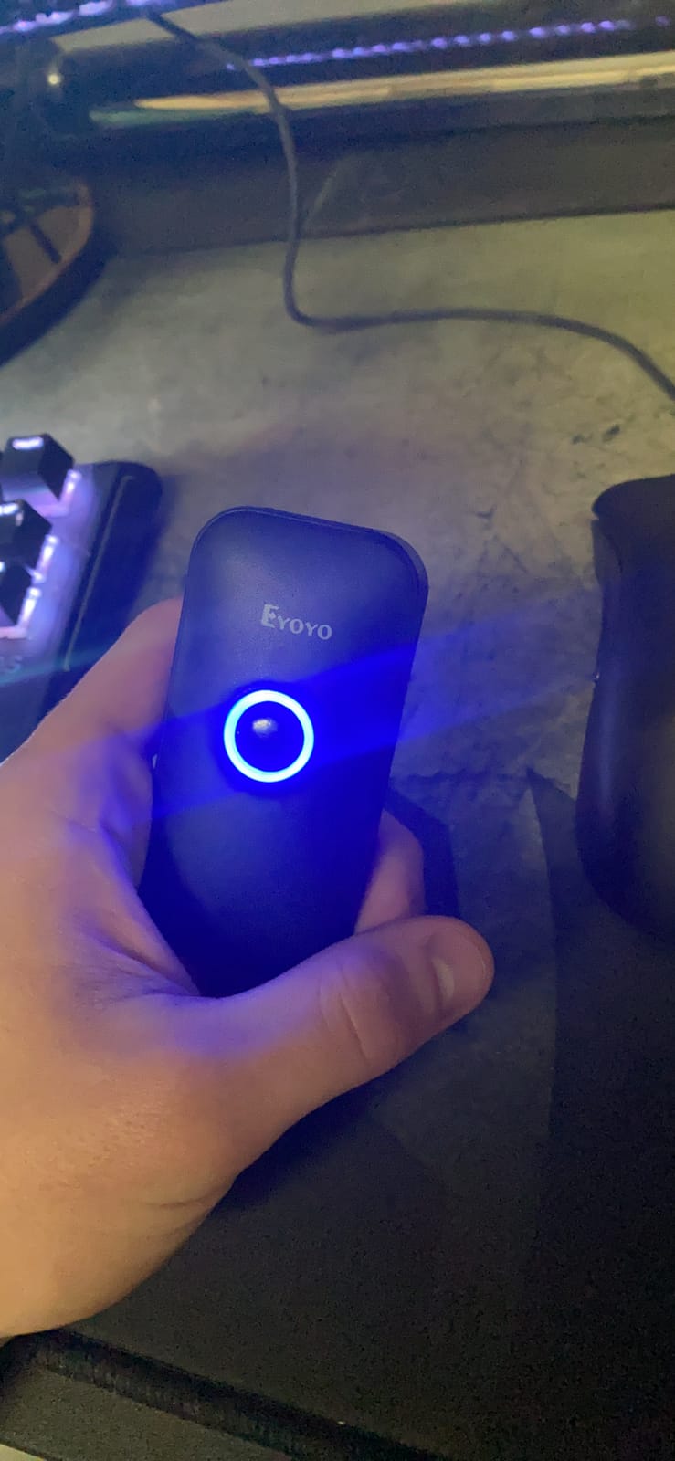 Eyoyo Mini 1D Bluetooth Barcode Scanner customer photo 2