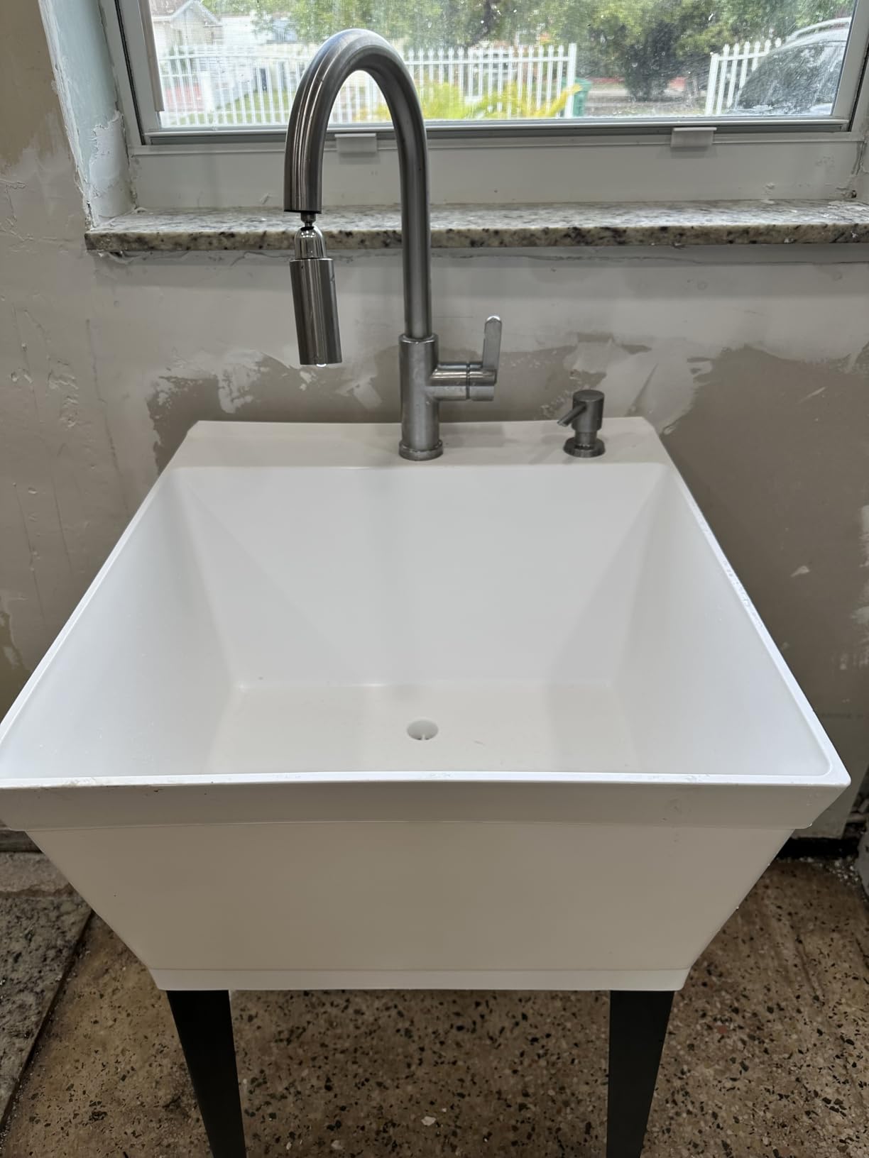 19 Gallon Utility Sink Laundry Tub by JS Jackson Supplies with Adjustable Metal Legs, Ideal for Laundry room, Basement, or Garage Workshop. Heavy Duty Shop Sink. No Faucet Included (White) customer photo 2