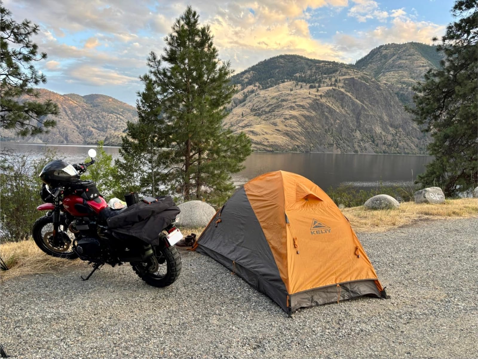 Kelty Grand Mesa 2P or 4P Backpacking Tent - 3 Season Camping, Thru Hiking Shelter, Aluminum Pole Frame, Single Door + Vestibule Model customer photo 2