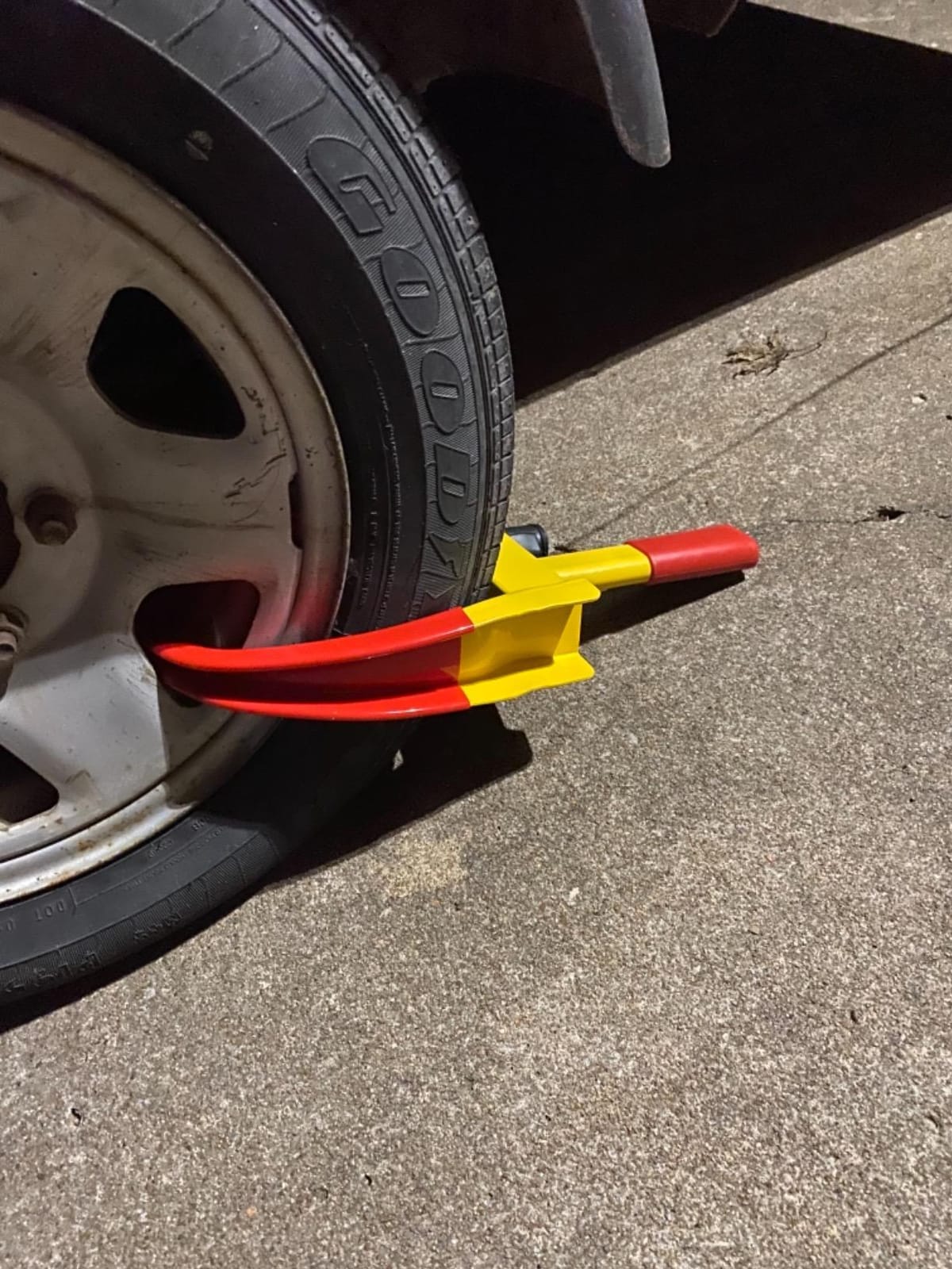 KAYCENTOP Universal Wheel Lock, Security Trailer Wheel Lock, Tire Lock Anti Theft for Trailers Golf Cart SUV Boat ATV Motorcycle Camper, 3 Keys (Yellow-Red) customer photo 1