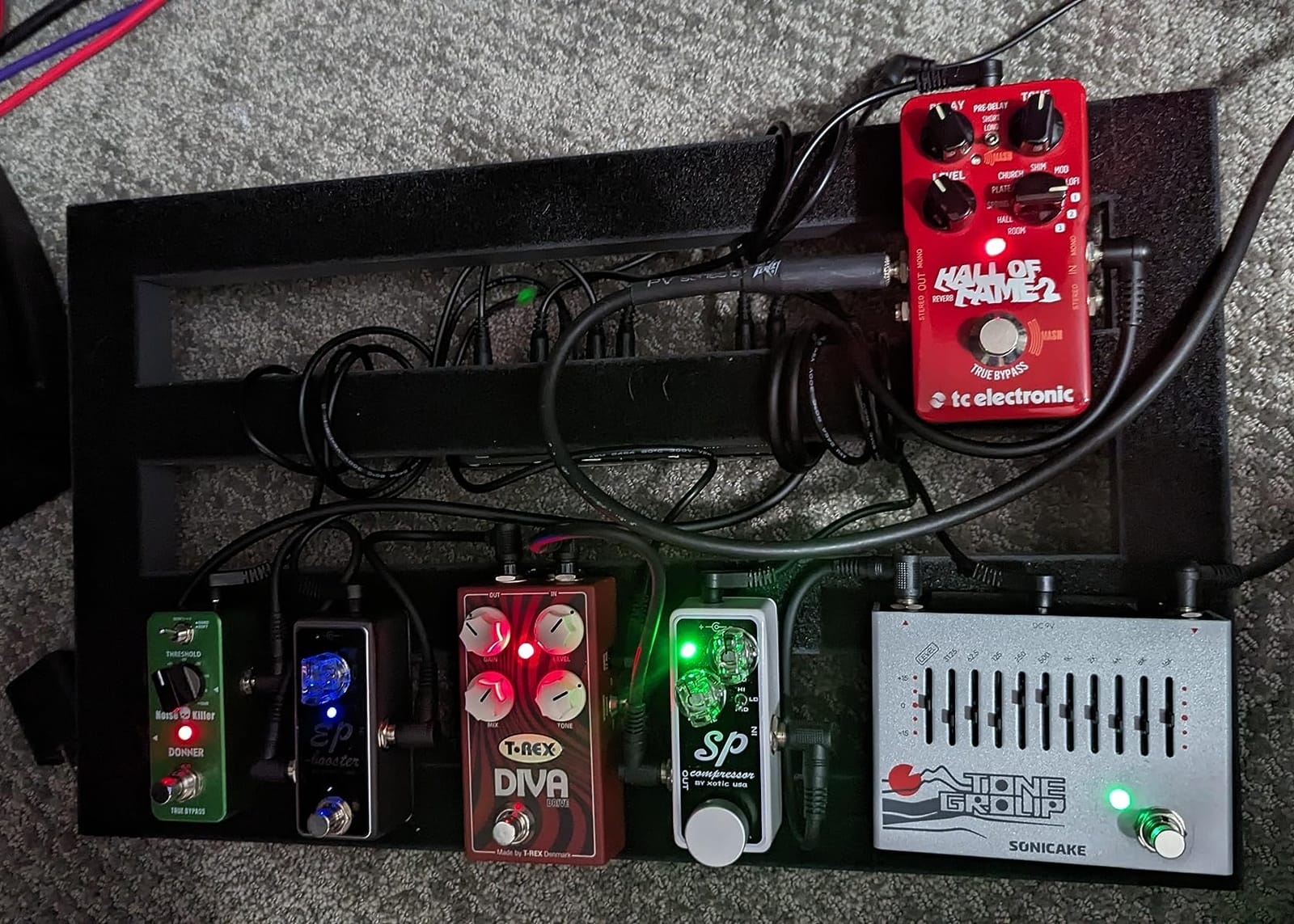 Ghost Fire Guitar Pedal Board Aluminum Alloy 1.76lb Super light Effect Pedalboard 19.8''x11.5'' with Carry Bag, SPL-04 customer photo 2