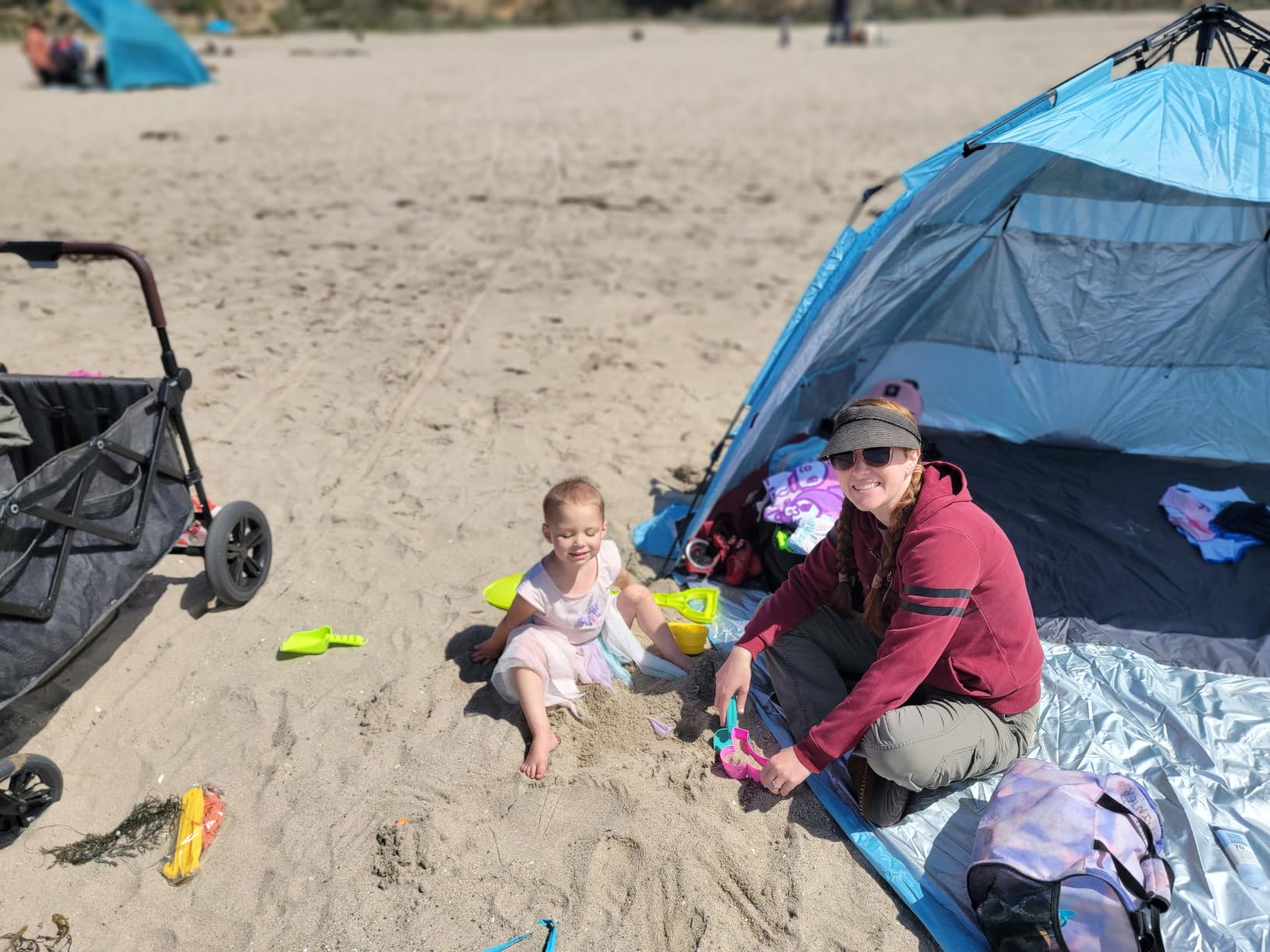 WhiteFang Deluxe Pop Up Beach Tent Sun Shade Shelter for 3-4/5-6 Person, UV Protection, Extendable Floor with 3 Ventilating Windows Plus Carrying Bag, Stakes, and Guy Lines customer photo 2