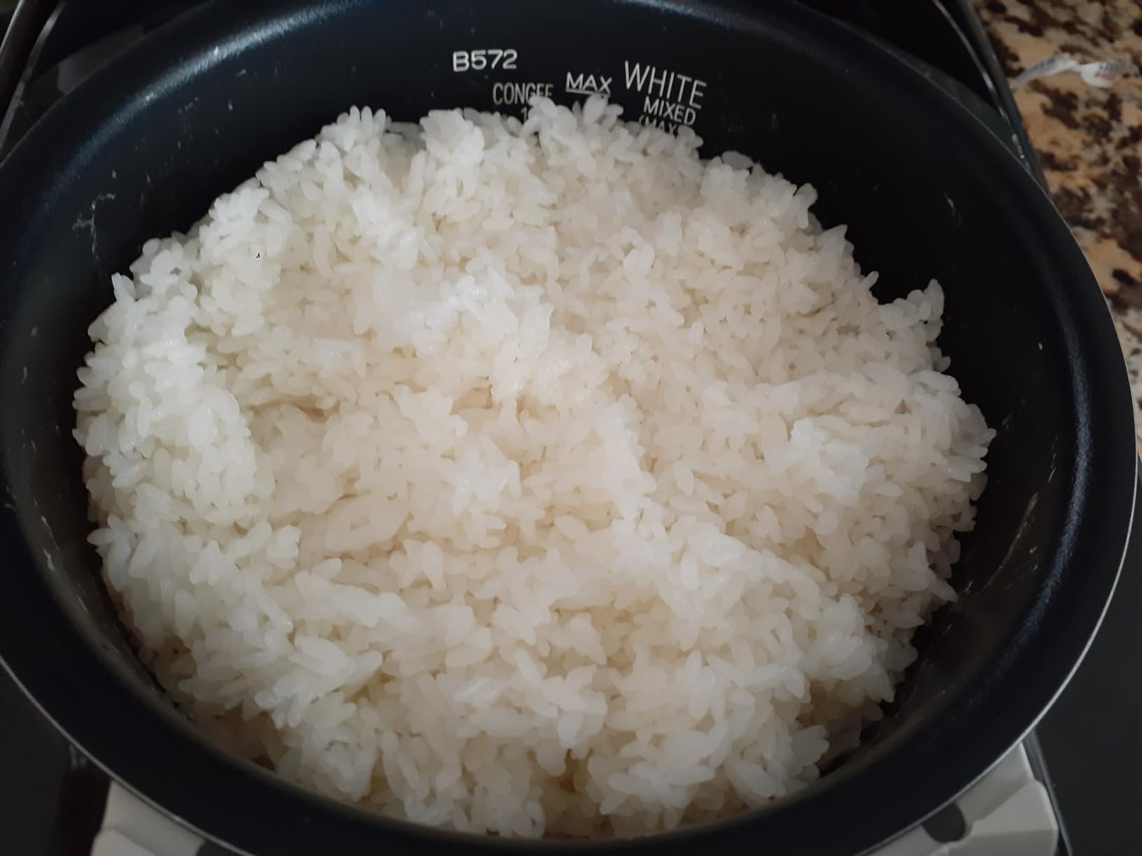 Zojirushi Np NWC10XB Pressure Ih Rice Cooker 5.5 Cup (Black) customer photo 2
