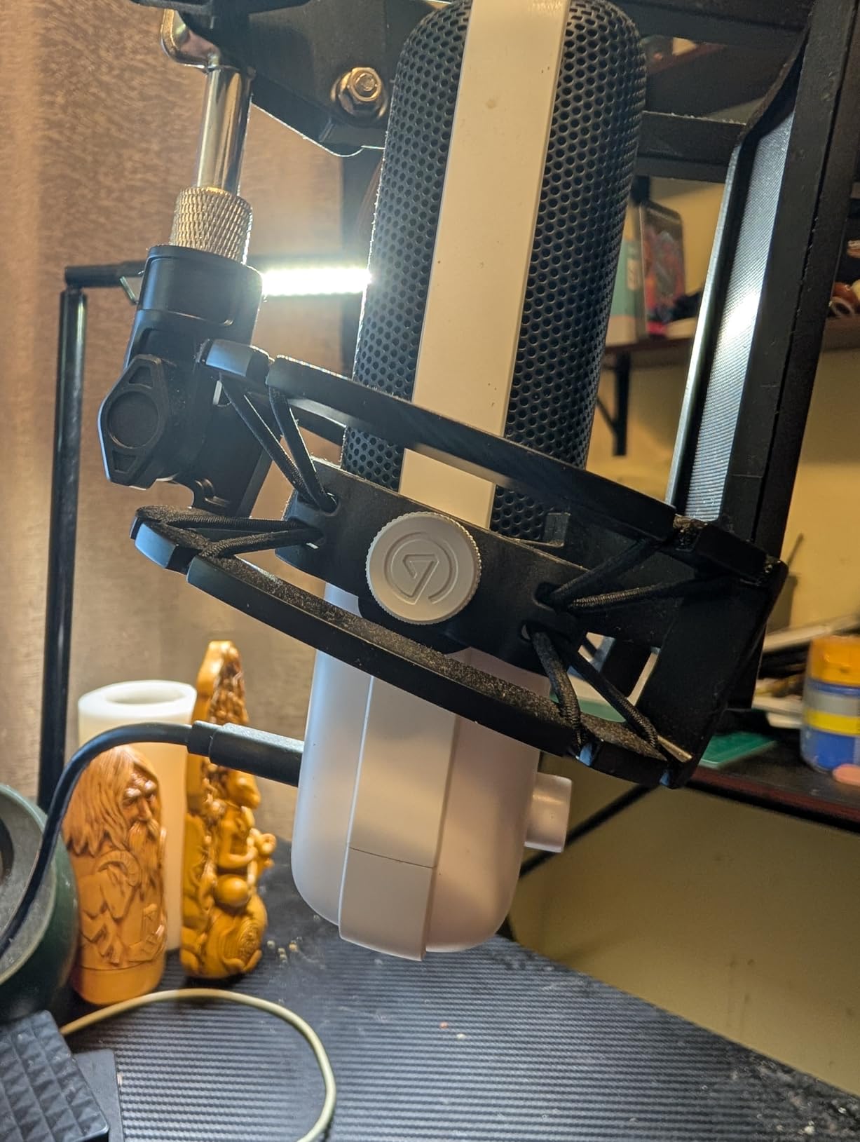 Elgato Shock Mount for Wave Microphones customer photo 1