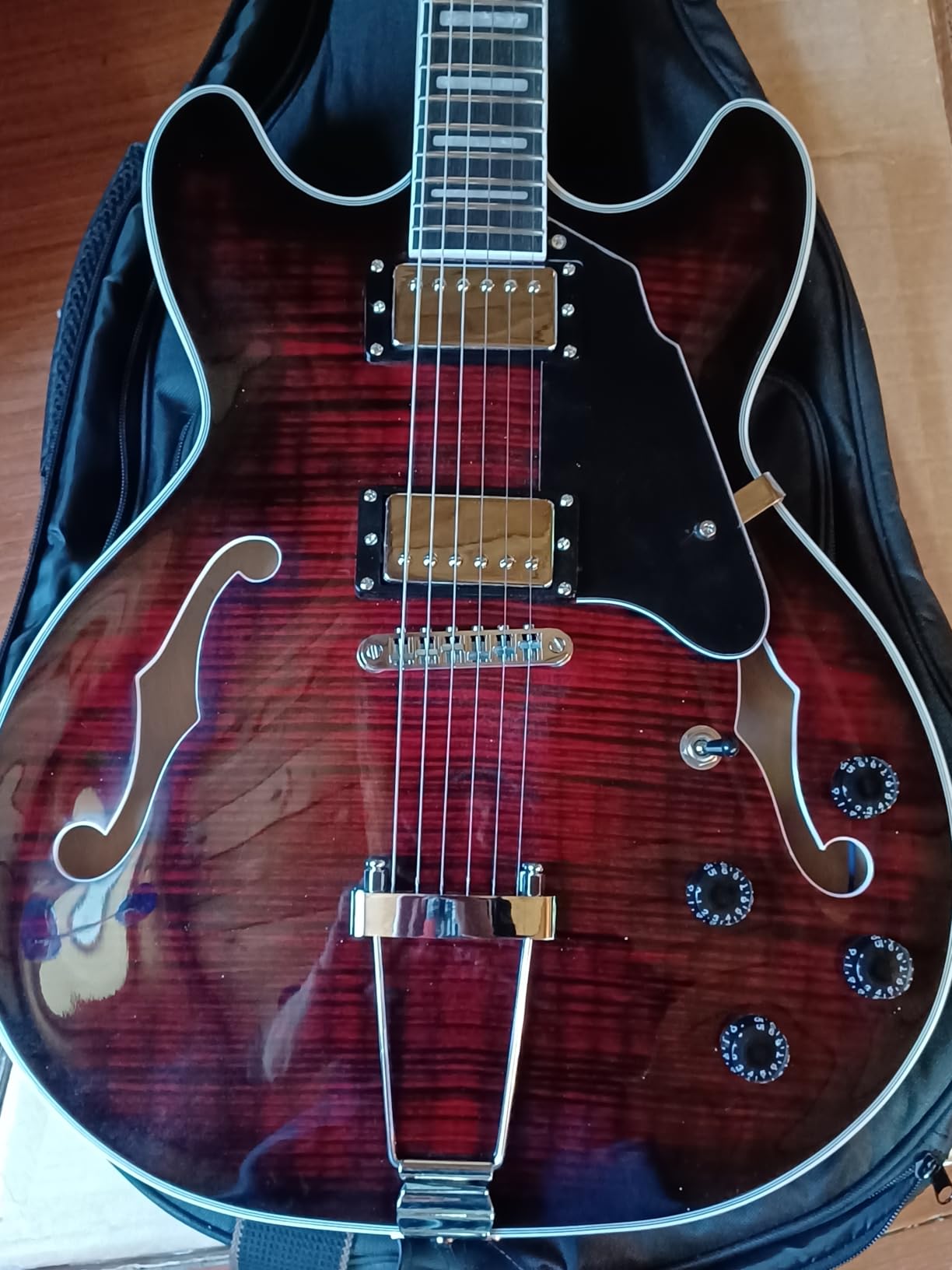 GROTE Jazz Electric Guitar Semi-Hollow Body Trapeze Tailpiece Bridge Guitar Gig Bag (Brown) customer photo 1