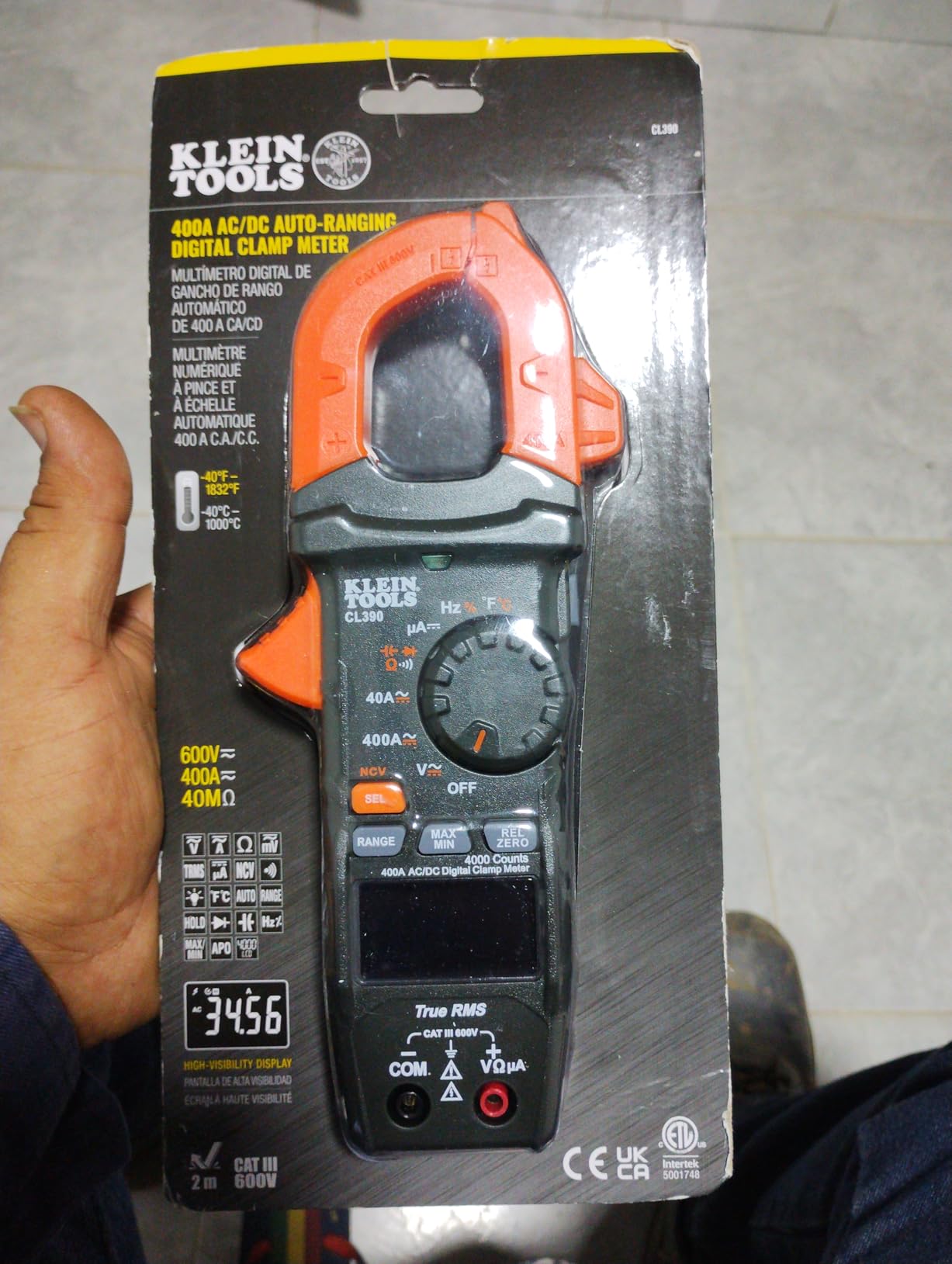 Klein Tools CL390 AC/DC Digital Clamp Meter, Auto-Ranging, 400 Amp, NCVT Tester, Hi-Viz LCD Display, TRMS, Continuity Resistance, Temperature and More customer photo 1