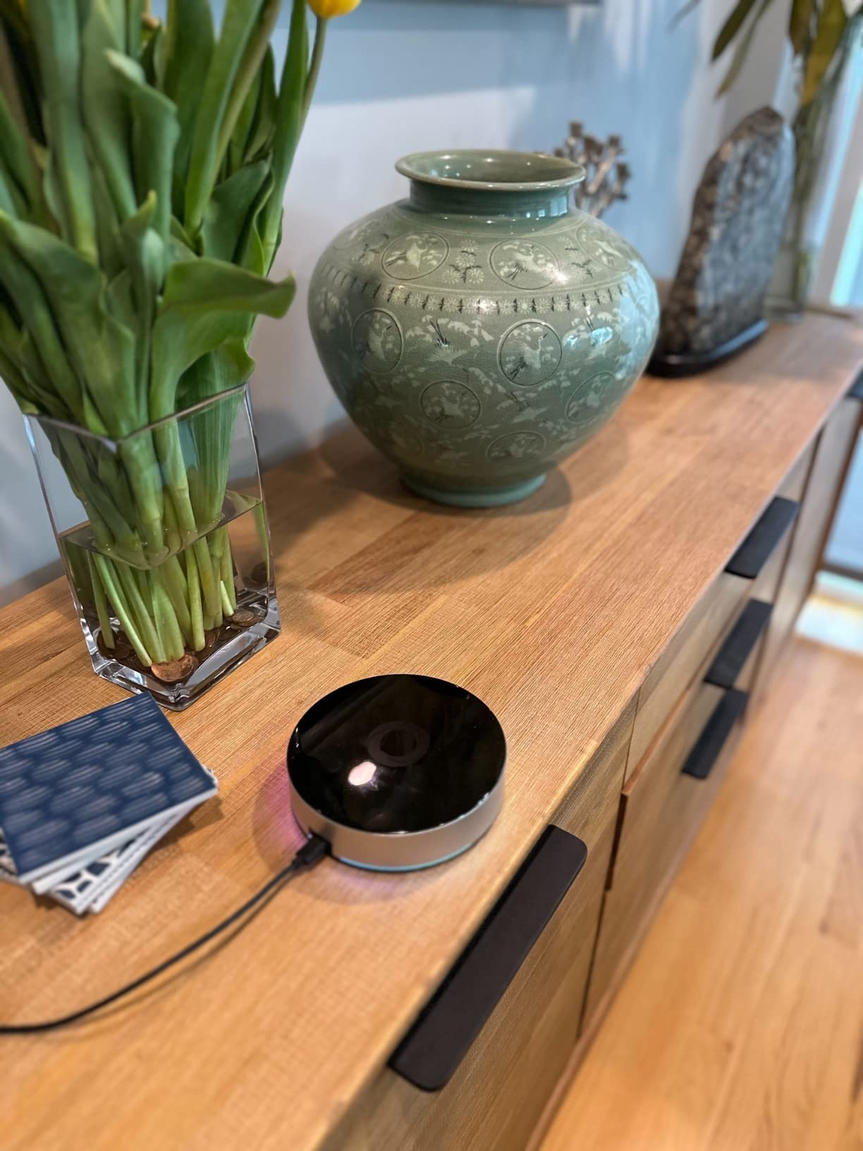 Homey Bridge | Smart Home Hub for Home Automation. Features Z-Wave Plus, Zigbee, Wi-Fi, BLE & Infrared. Compatible with Amazon Alexa & Google Home. customer photo 1