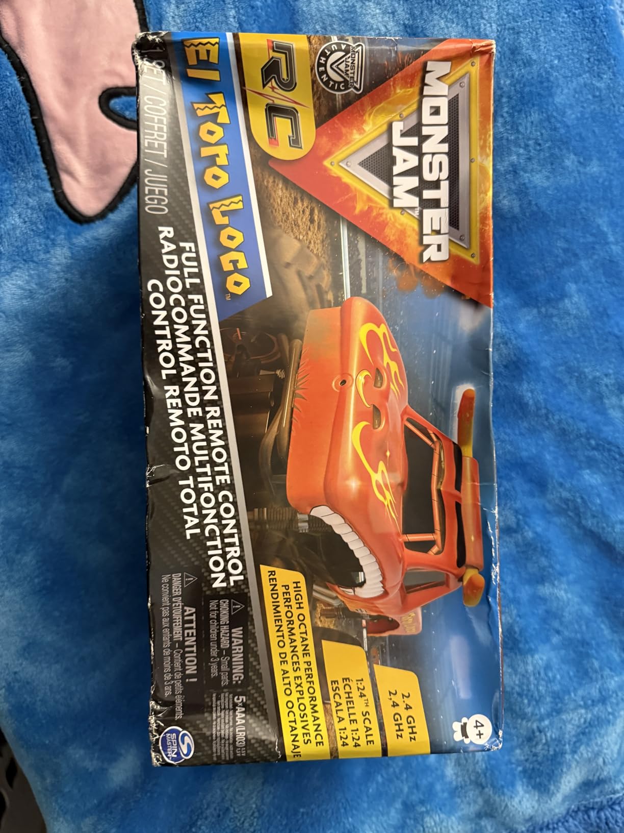 Monster Jam Official El Toro Loco RC Truck, 1:24 Scale | Remote Control Truck Toy, Durable Construction, Authentic Design, Easy to Use Remote, Pretend Play Gifts for Kids Ages 4+ customer photo 2