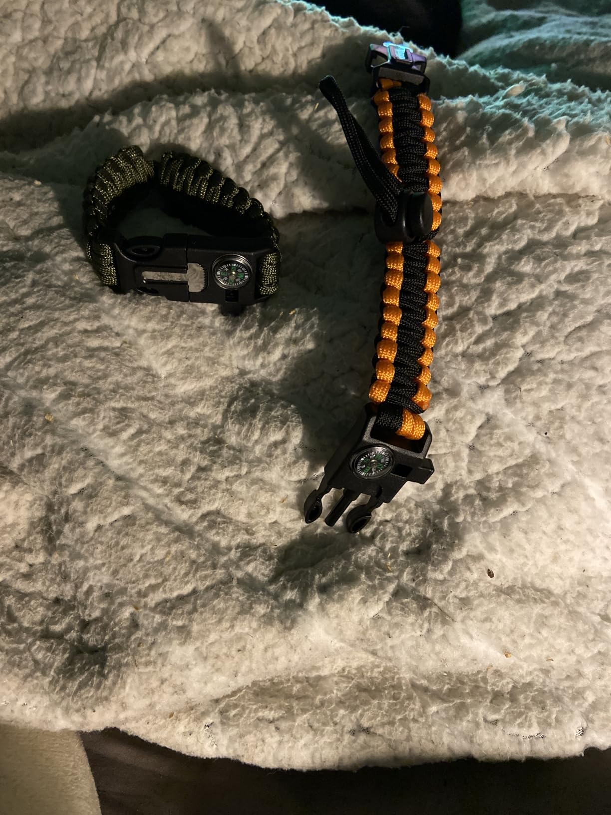 ZHIYE Survival Paracord Bracelet Flint Fire Starter Scraper Compass Wilderness Survival Whistle Adjustable Wristband 2Pack Black&Armygreen customer photo 1