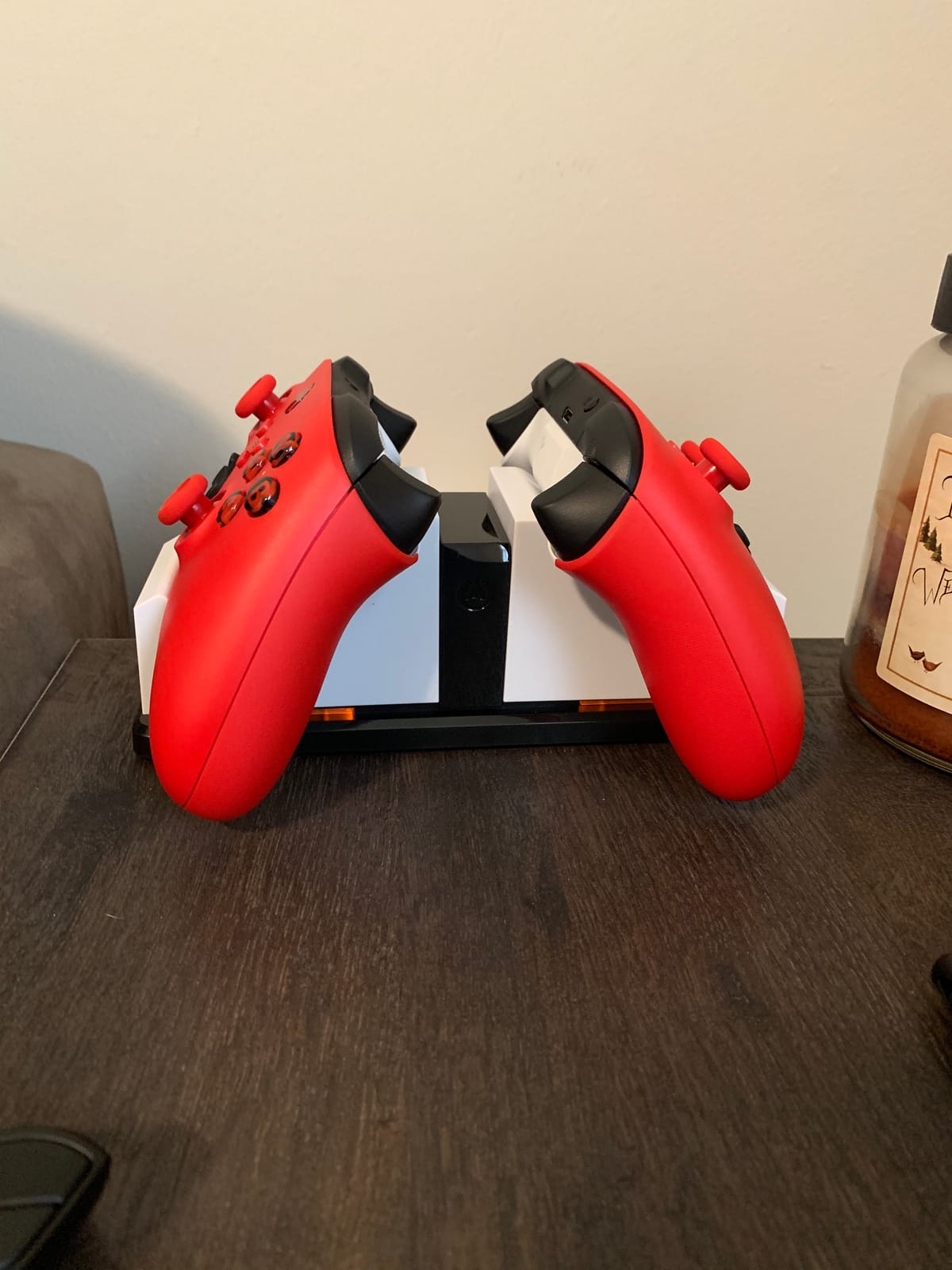 PowerA Dual Charging Station for Xbox Series X|S - White customer photo 1