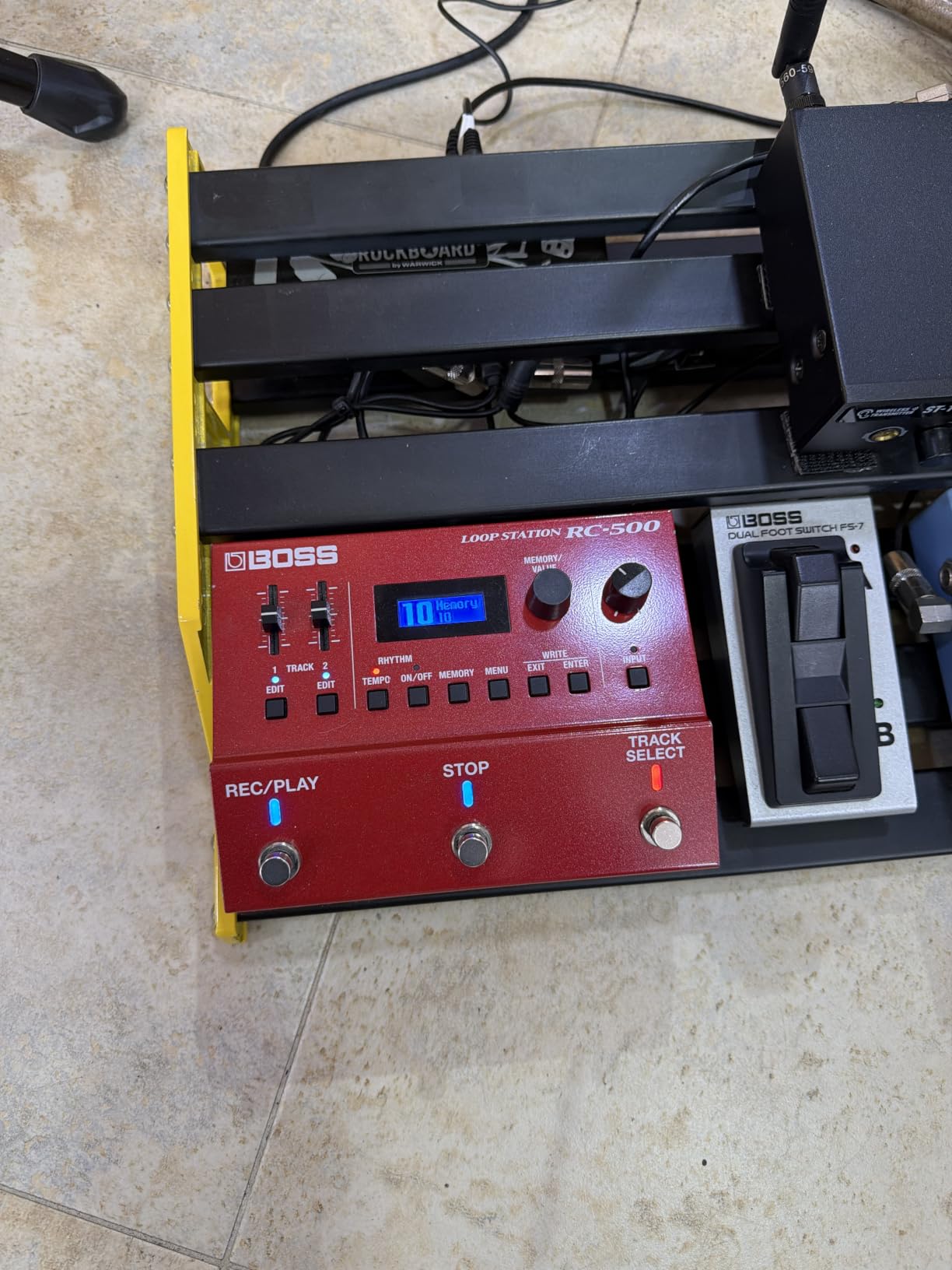 BOSS RC-500 Loop Station | Advanced Two-Track Looper with Onboard Mixing and Deep Control Options, Class-Leading Sound Quality, 16 Versatile Drum Kits customer photo 1