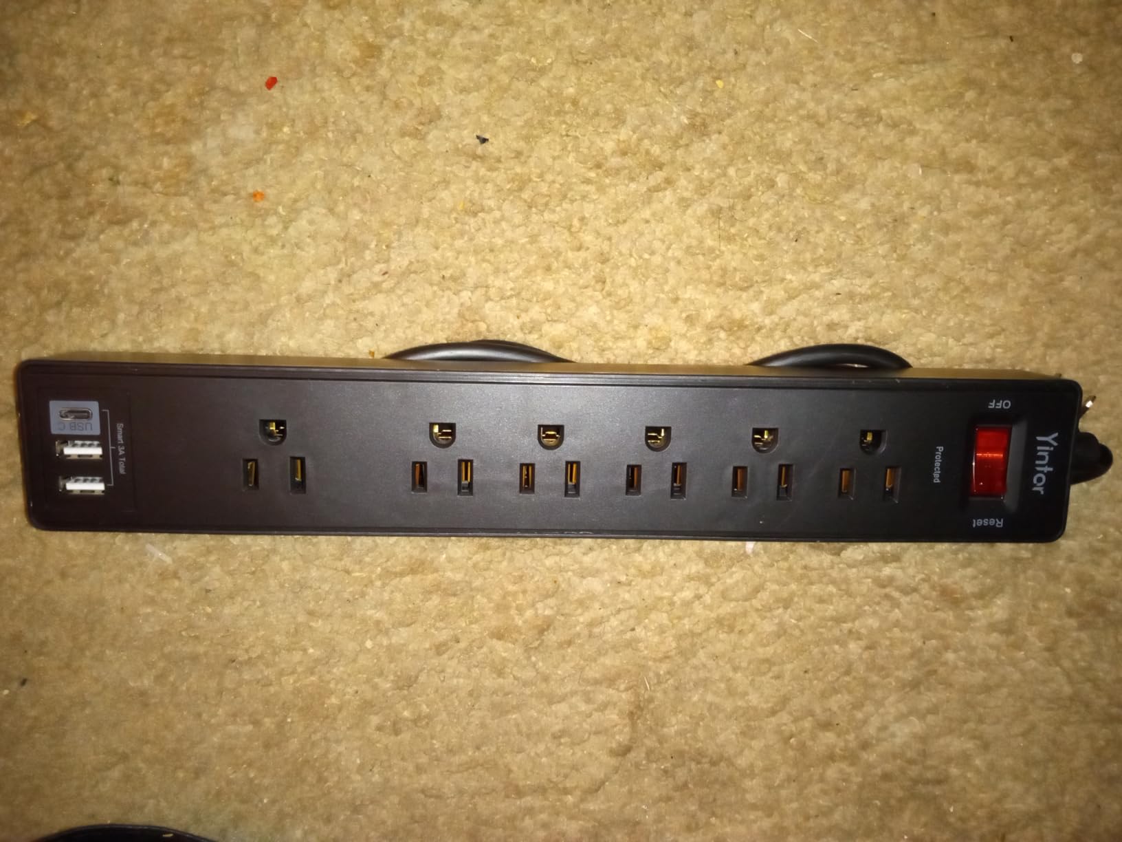 Yintar 6Ft Surge Protector Power Strip with 6 Outlets & 3 USB Ports, Black customer photo 2