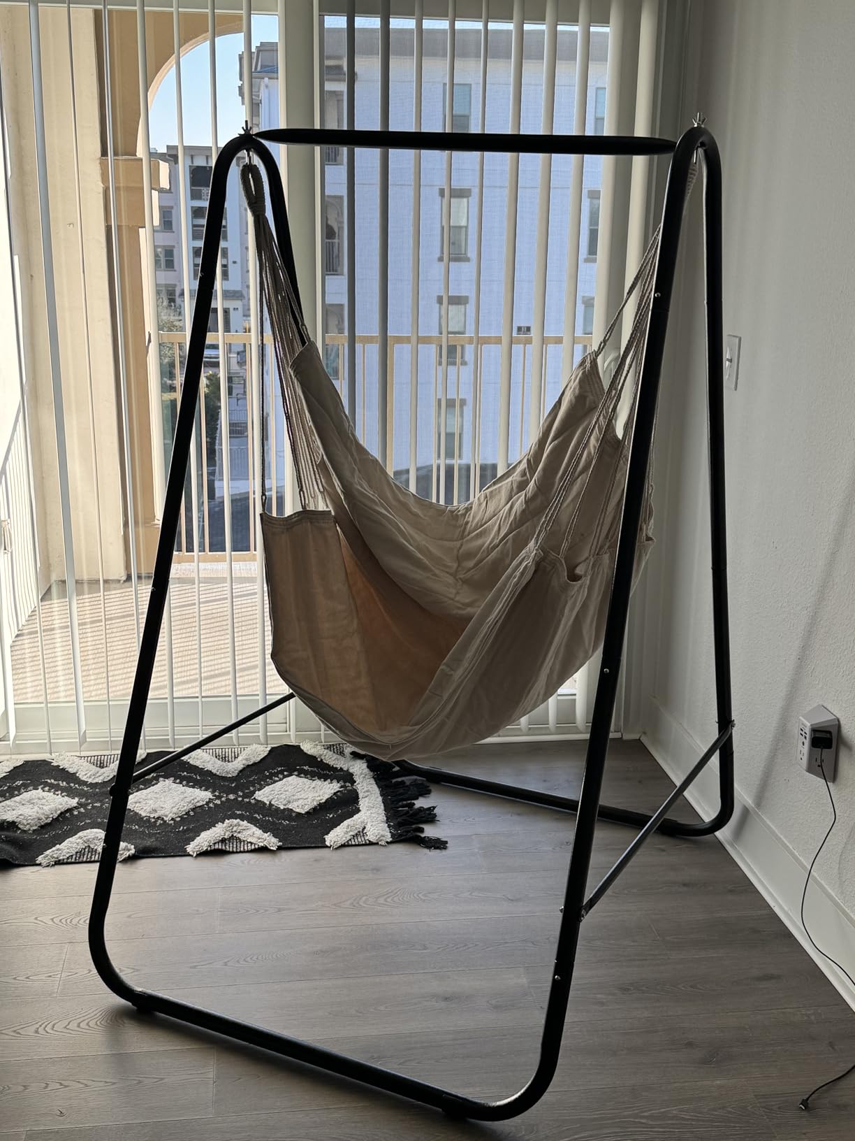 Hammock Chair Stand with Large Hanging Padded Indoor Swing,Easy to Assemble Sturdy Hammock Chair with Stand,MAX Capacity up to 500 LBS,Heavy-Duty Steel Hammock Stand for Indoor Outdoor(White) customer photo 1
