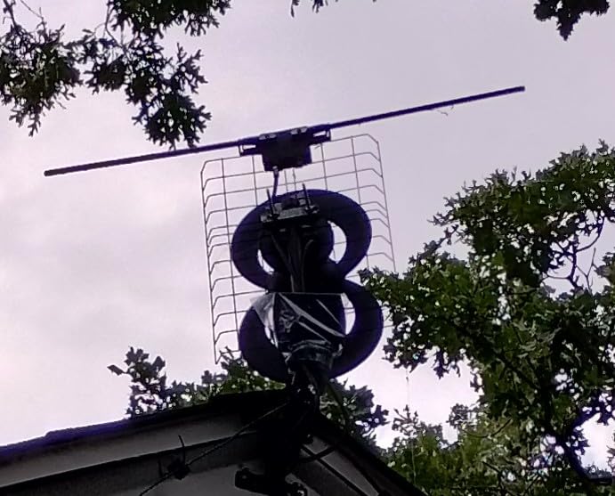 Televes 560483 TForce Mast Preamplifier - Dual Input, Combines Two Antennas, Automatic Gain Control, Full Band VHF/UHF, Built-in 5G/FM Filtering, Made in Spain customer photo 1