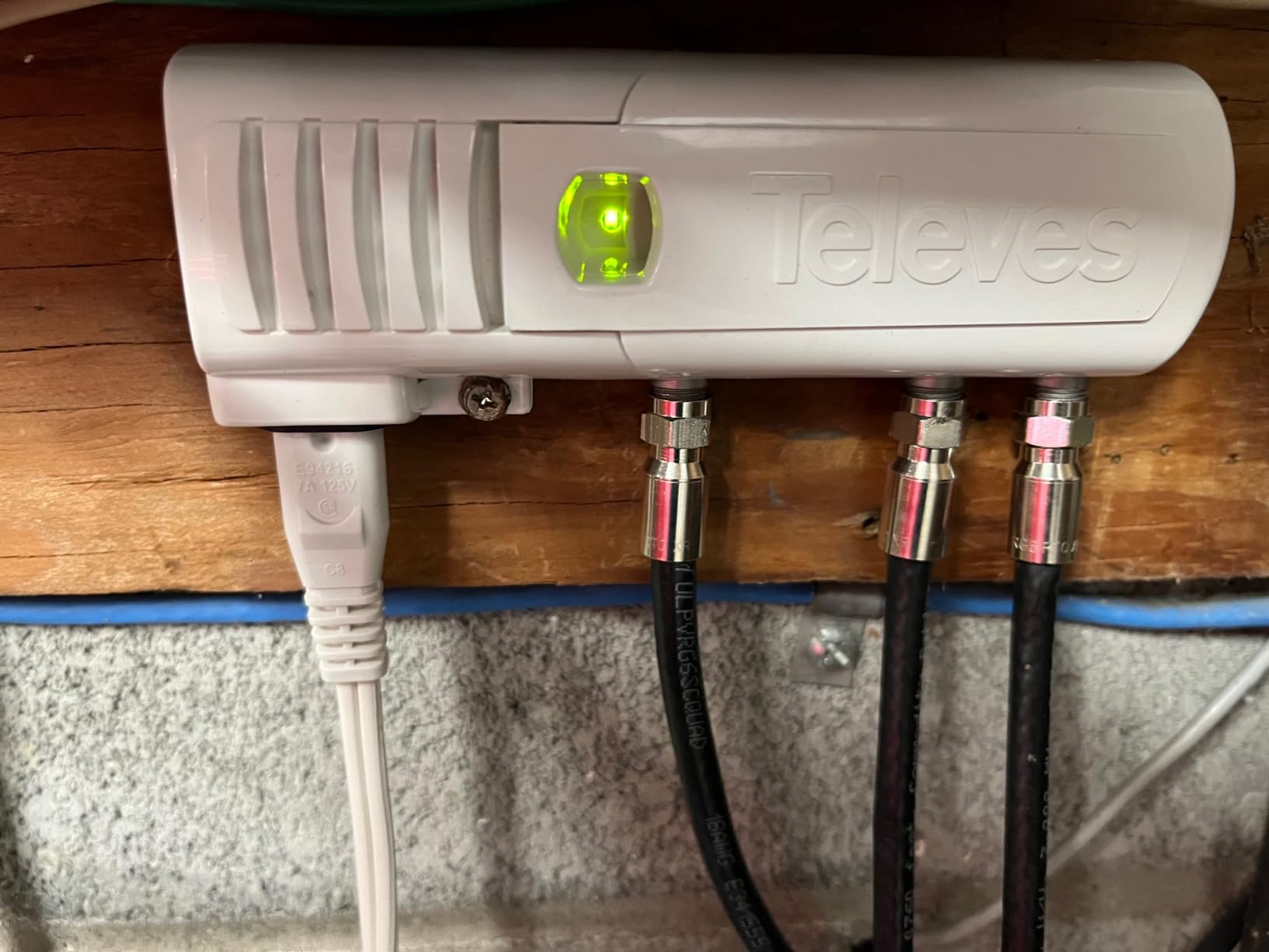 Televes 560383 TForce Mast Preamplifier - Single Input, Automatic Gain Control, Full Band VHF/UHF, Built-in 5G/FM Filtering, Works with Any Antenna, Made in Spain customer photo 2