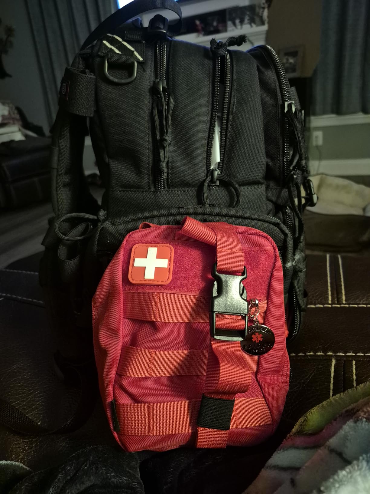 LIVANS 1000D First Aid Bag Empty, Medical Ifak Pouch for Emergency & EMT customer photo 1
