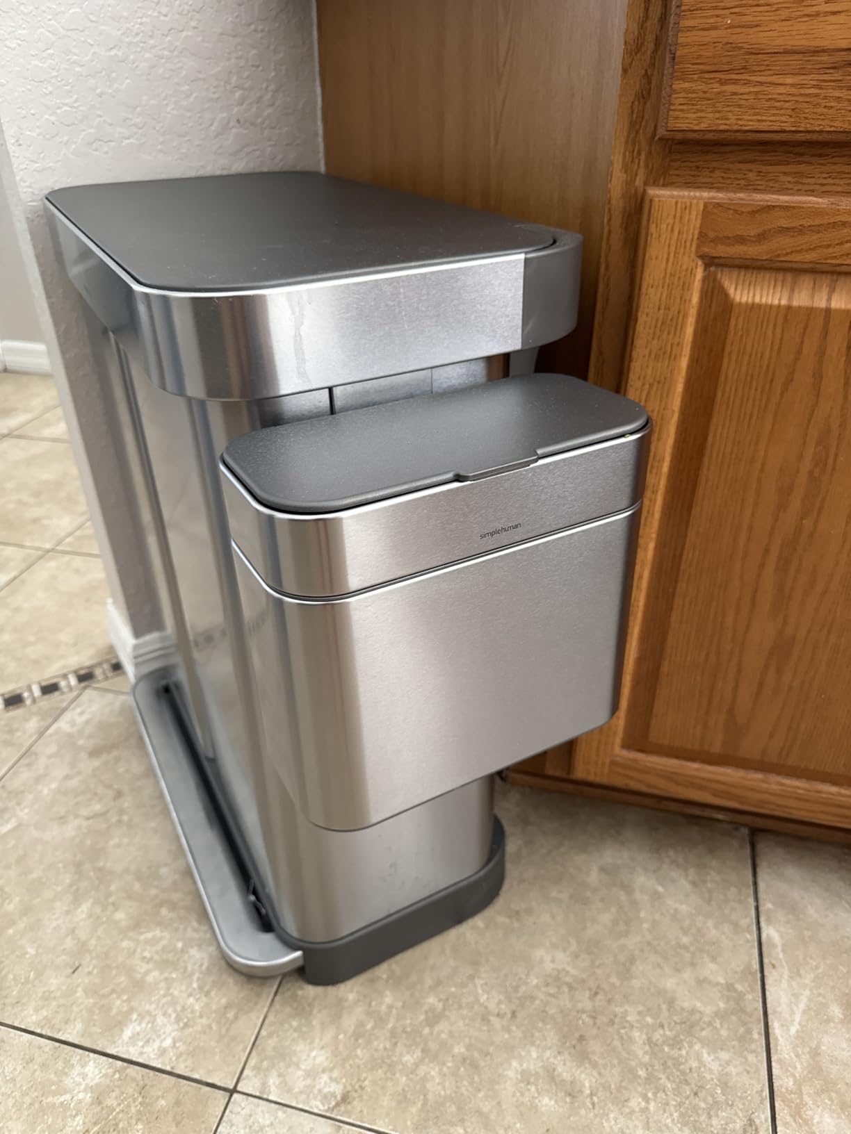 simplehuman Compost Caddy, Detachable and Countertop Bin, 4 Liter / 1.06 Gallon, Brushed Stainless Steel customer photo 1