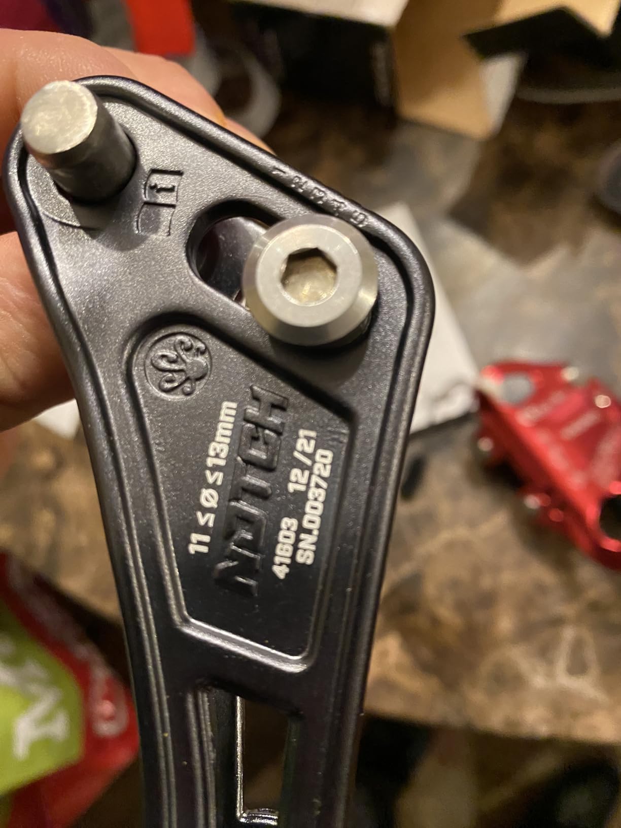 Notch Flow Adjustable Rope Wrench with Adjustable Concave Stainless-Steel Bollard, Fits 11-13mm Rope, MBS 5,400 lbs (41603) customer photo 2
