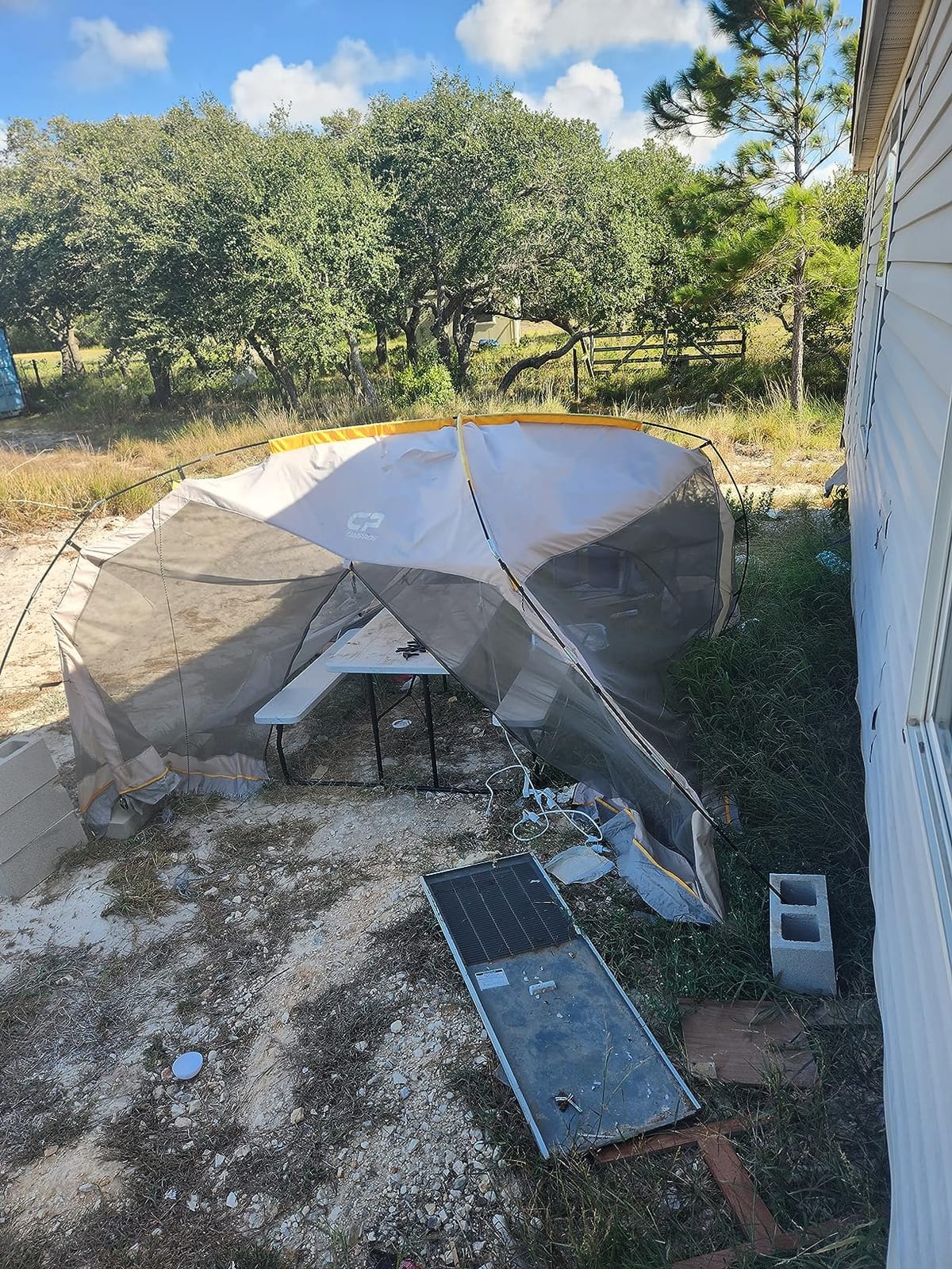 CAMPROS CP Screen House Tent 13 x 13 Ft Screened Mesh Net Wall Canopy customer photo 2