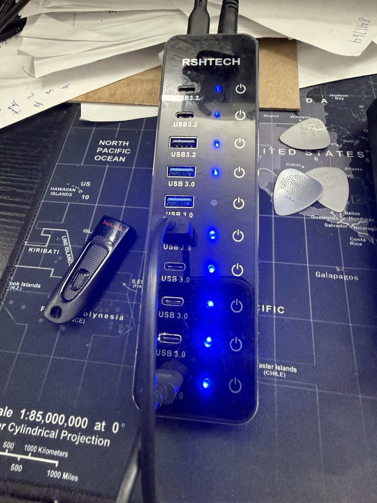 RSHTECH 7-Port Powered USB Hub, USB 3.0 Data Port Extender Hub, RSH-518 customer photo 2