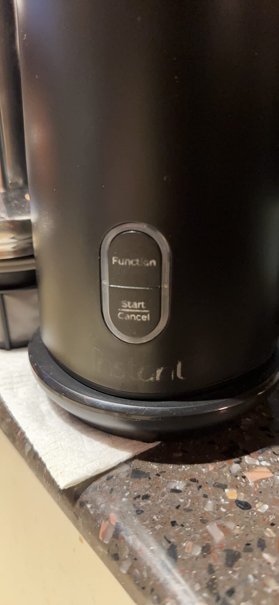 Instant Pot 4-in-1 Milk Frother, 10 oz, Black | stainless steel, steam, keep warm, app with guided recipes, at home coffee, latte, cappuccino, macchiato, hot and cold foam customer photo 1