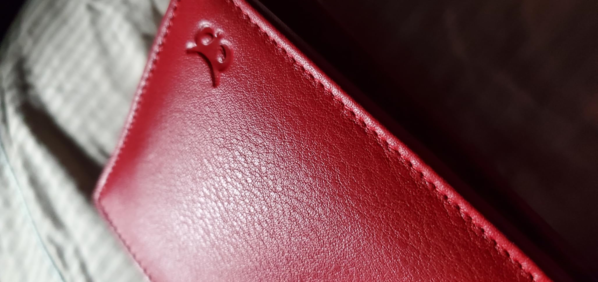 Real Leather Mens Bifold Wallet RFID Blocking Slim Minimalist Front Pocket - Thin & Stylish with ID Window in Gift Box (Crazy Horse, Coffee) customer photo 1