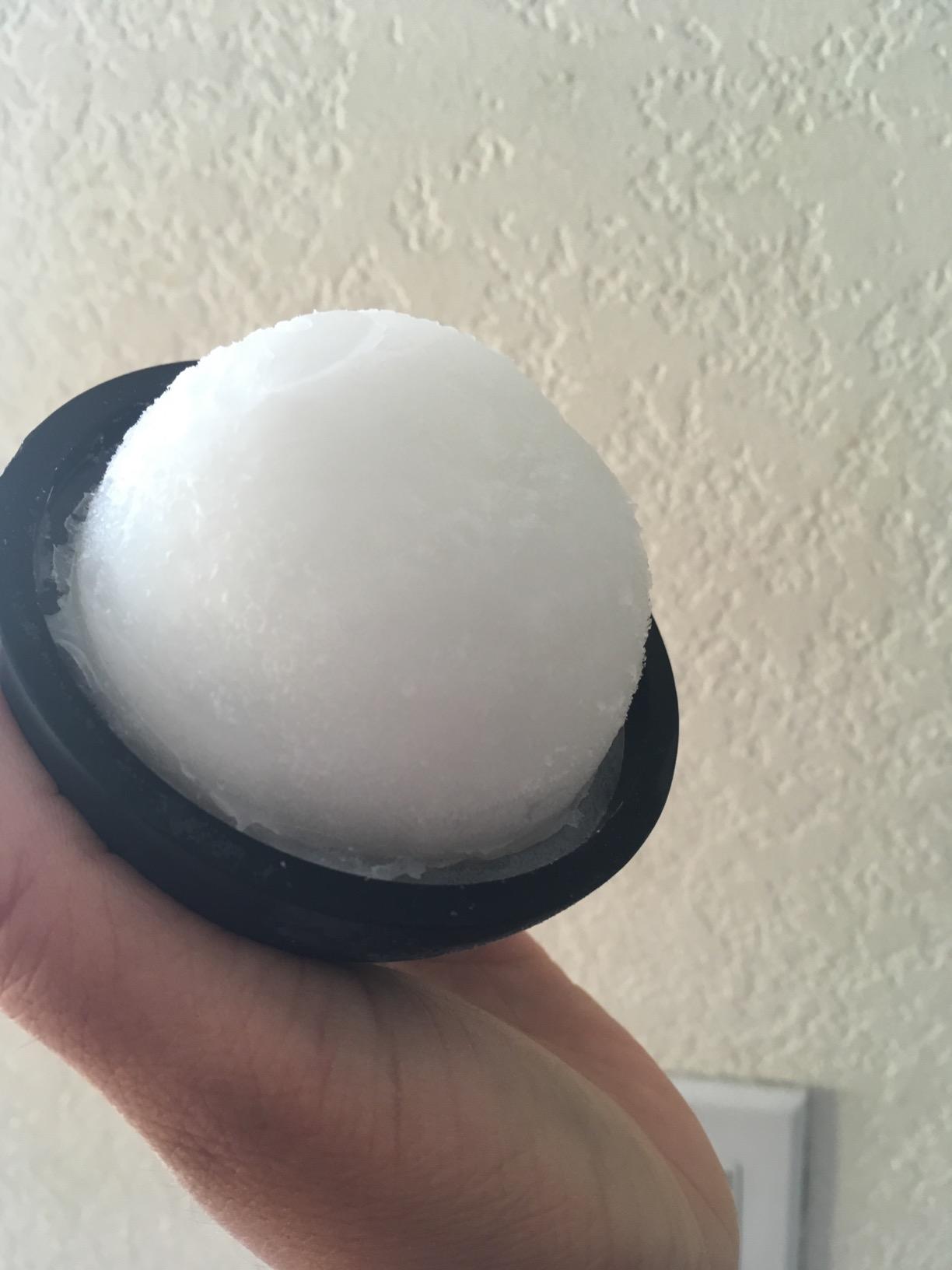 Round Ice Cube Molds, Large Whiskey Ice Ball Maker, Slow Melting customer photo 2