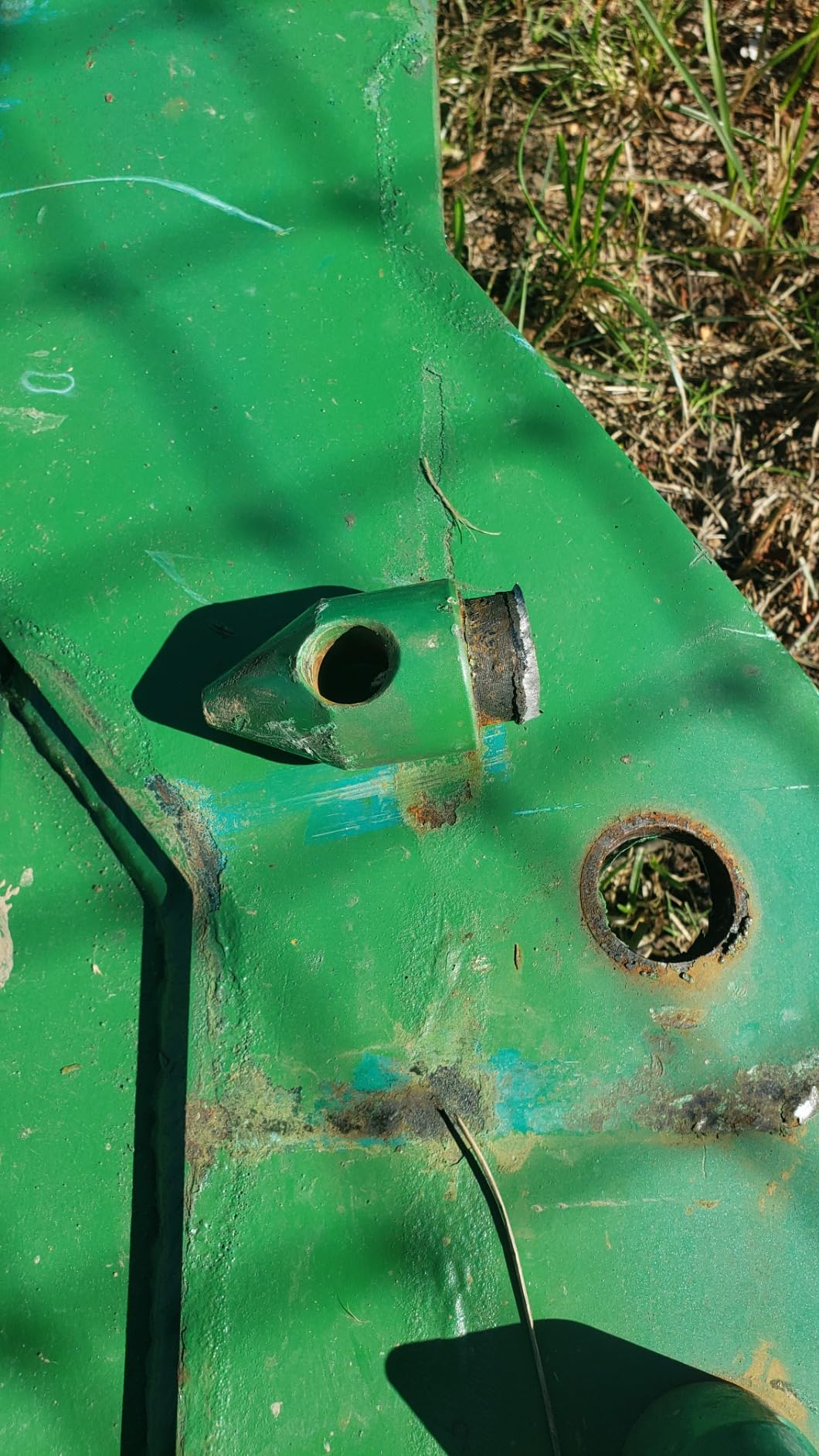 Loader Quick Tach Mounting Brackets Compatible with John Deere Tractors | Durable Heavy Duty, Powder Coated Steel Green customer photo 1