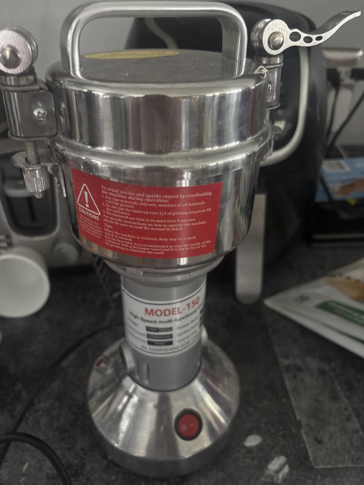 Grain Mill Grinder 750g High Speed Electric Stainless Steel Grinder Cereals Corn Flour Pulverizer Powder Machine for Dry Spice Herbs Grains Coffee Rice Pepper customer photo 2
