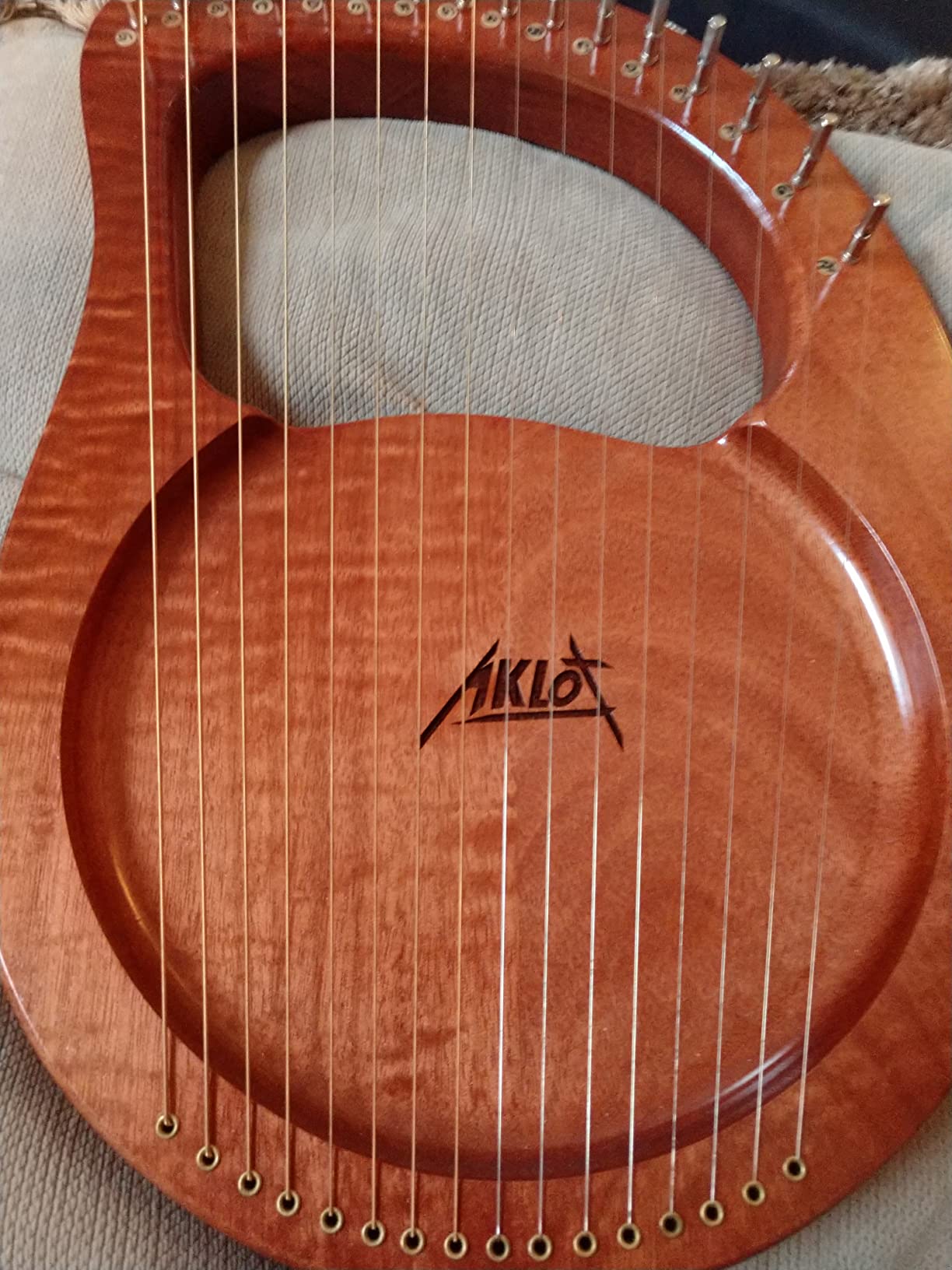 Harp, AKLOT 15 Strings Mahogany Harp 22 Inch Height for Adult Professional Beginner with Tuning Wrench,Black Gig Bag,Strap (NO Spare String, International Standard Strings) customer photo 2