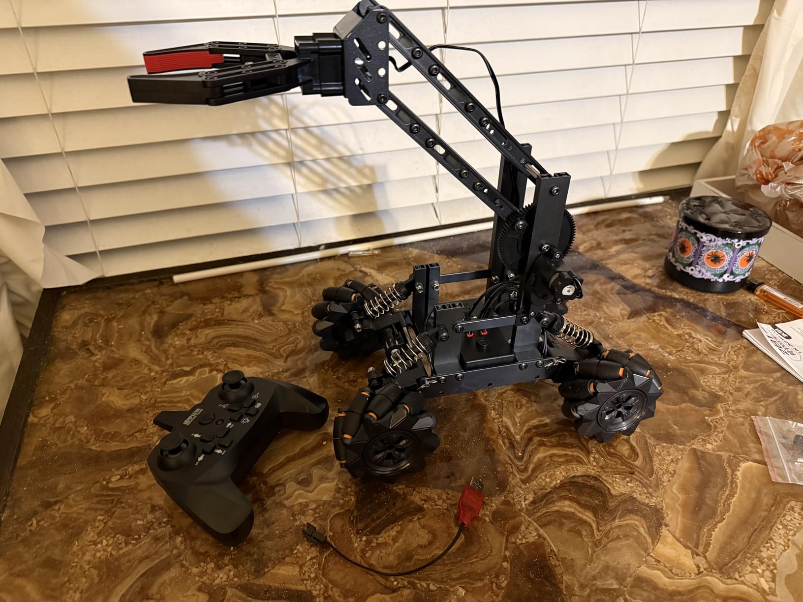 VANLINNY Robotic Arm Kits, DIY Educational Building Set with 4 DOF, Remote Control Toy Set for Boys and Girls 8-14, Science Entry-Level for School STEM Project, Birthday Xmas Gift for Kids Adults customer photo 1