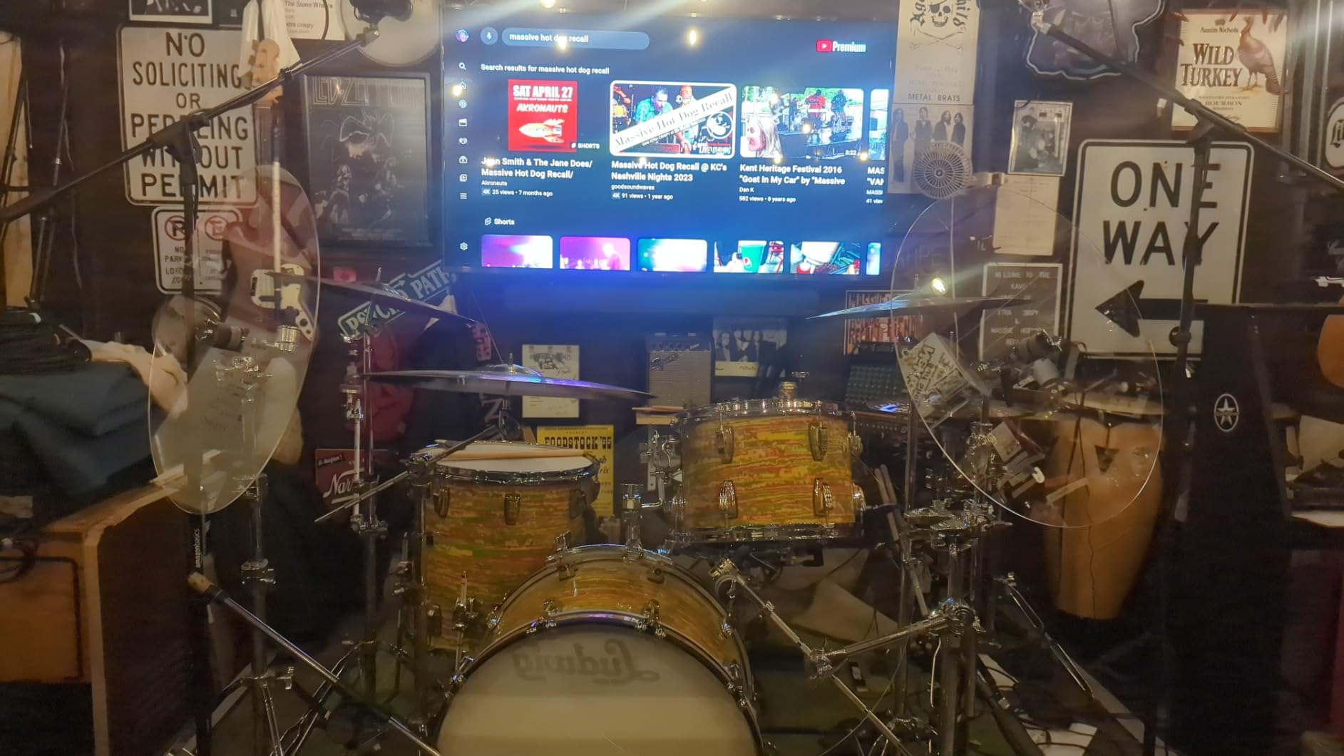 Portable Drum Shields Drum Sound Barrier 22 Inch - 4 Pack Sound Baffles Crystal Clear Acrylic Cymbals Shields Drums Kit, Muffles Live Recording Standard Mounting On All Cymbal Stands Acrylic Shield customer photo 1