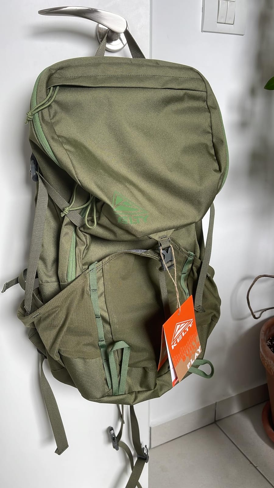 Kelty Asher Backpack, Daypack to Multi-Day Backpacking Capacity, Hiking, Lightweight Travel Pack, Internal Frame (65L Winter Moss) customer photo 2